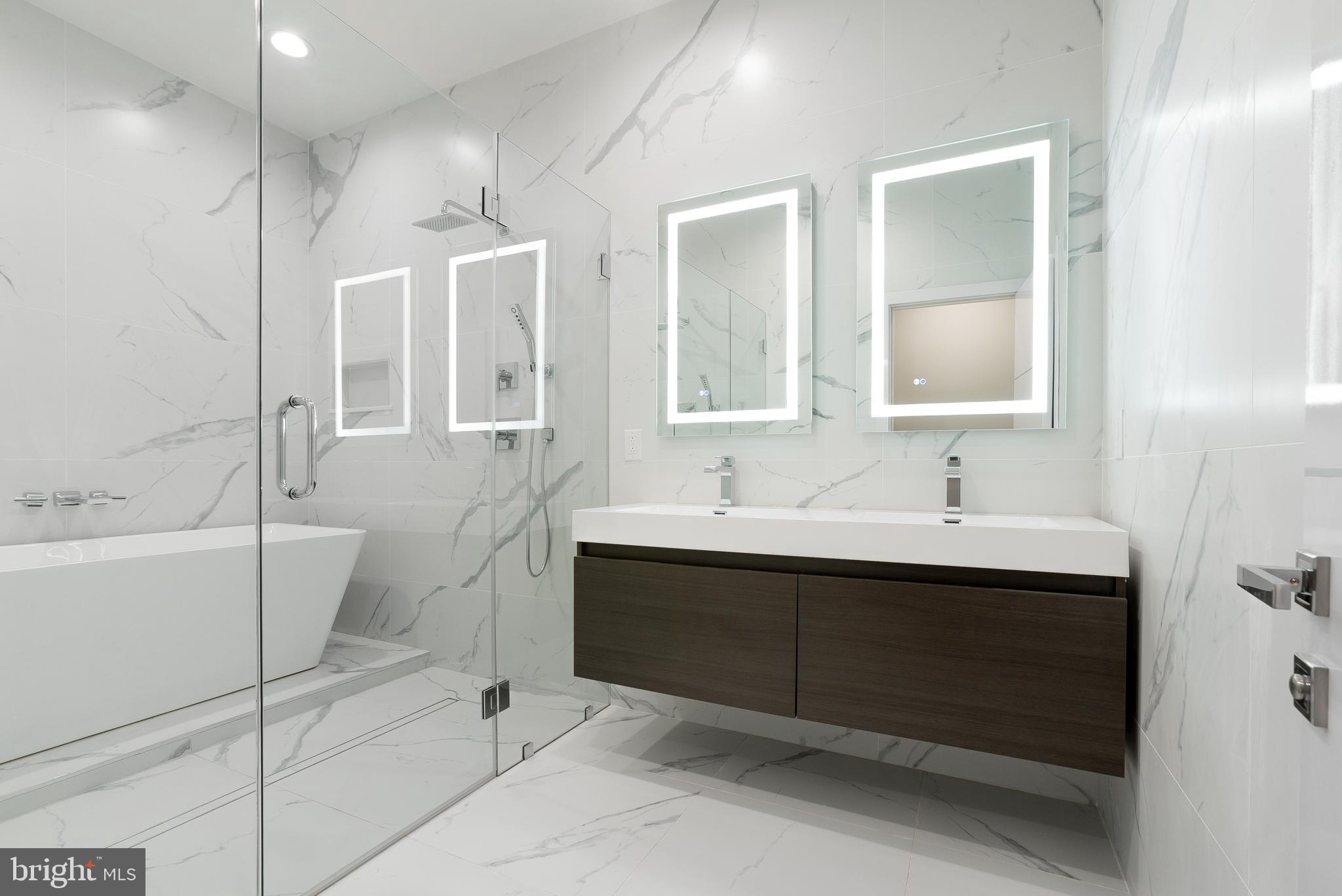 FRANCISVILLE - Residential