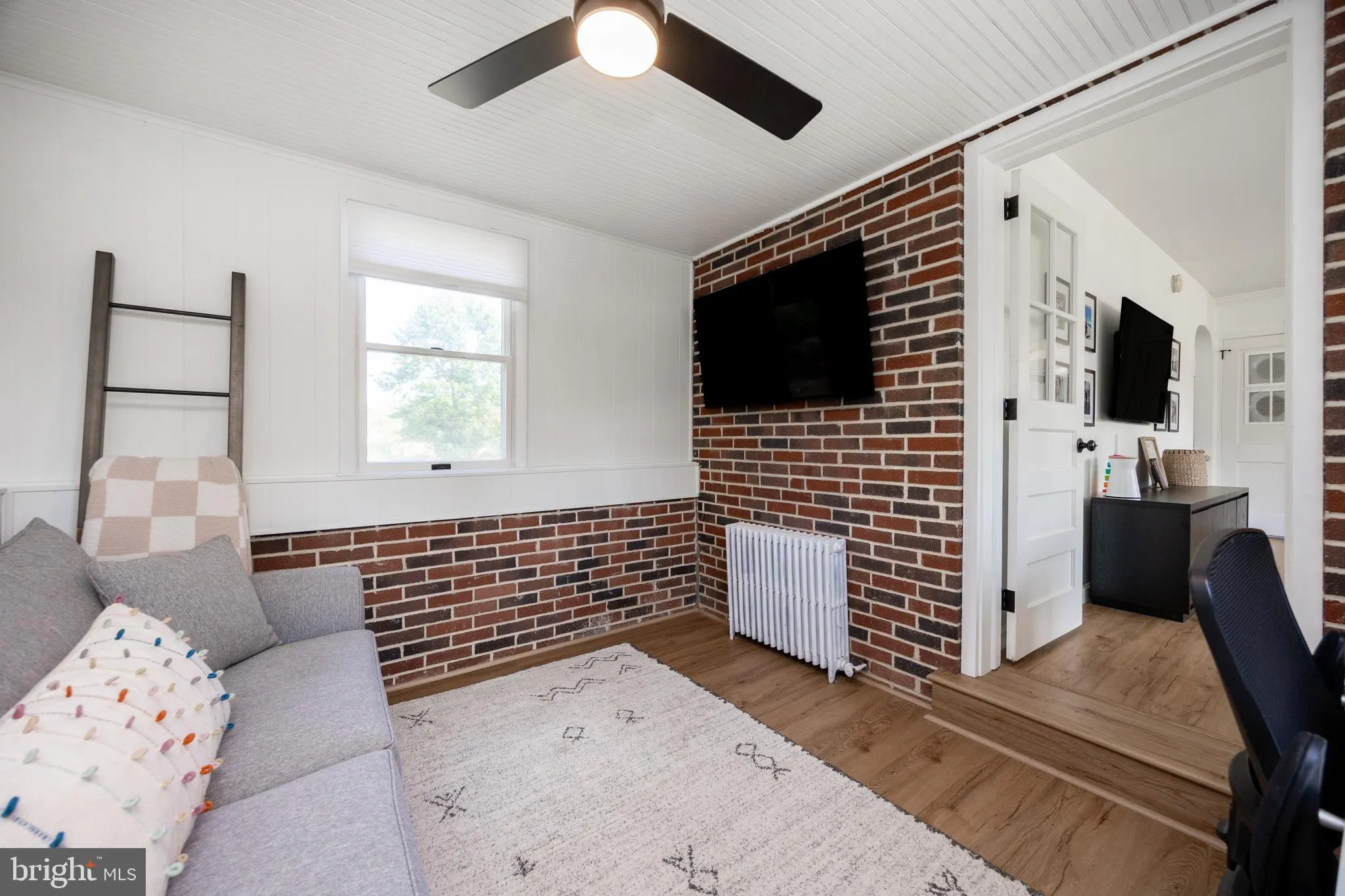 Phoenixville, Pennsylvania 19460, United States, 2 Bedrooms Bedrooms, ,1 BathroomBathrooms,Residential,Pending,214379