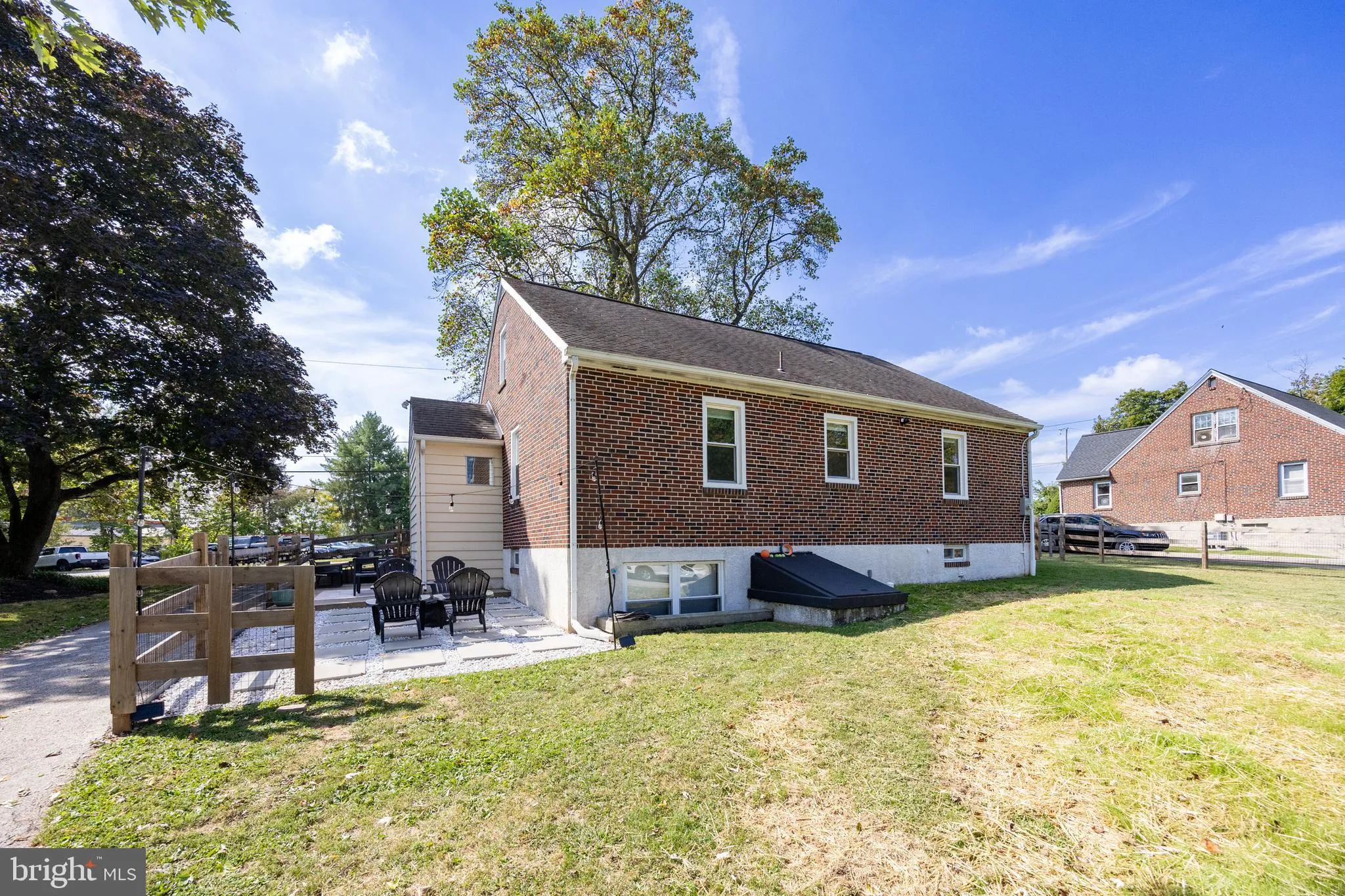 Phoenixville, Pennsylvania 19460, United States, 2 Bedrooms Bedrooms, ,1 BathroomBathrooms,Residential,Pending,214379