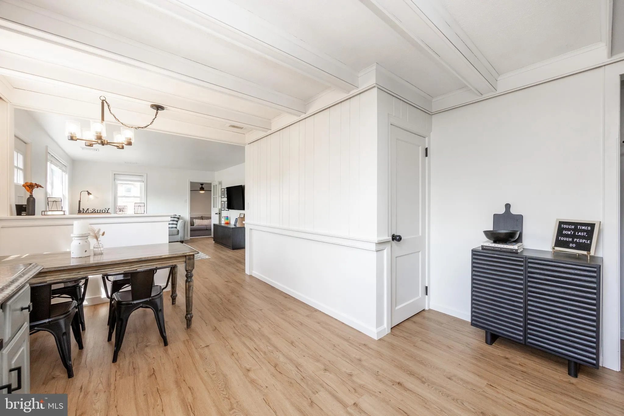 Phoenixville, Pennsylvania 19460, United States, 2 Bedrooms Bedrooms, ,1 BathroomBathrooms,Residential,Pending,214379