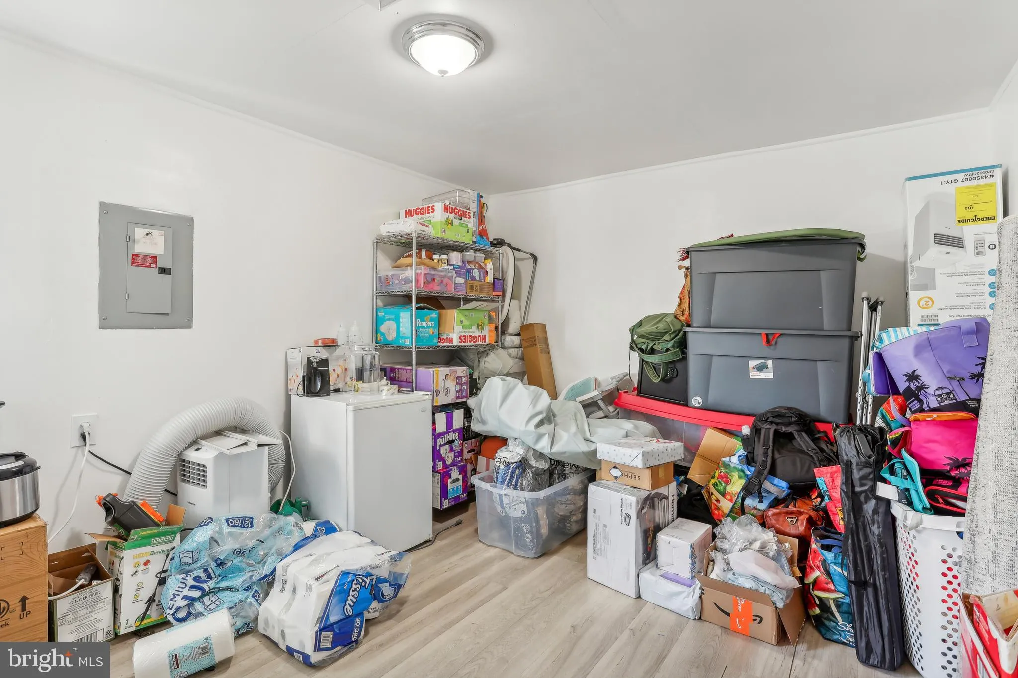 Willingboro, New Jersey 08046, United States, 3 Bedrooms Bedrooms, ,2 BathroomsBathrooms,Residential,Pending,77608