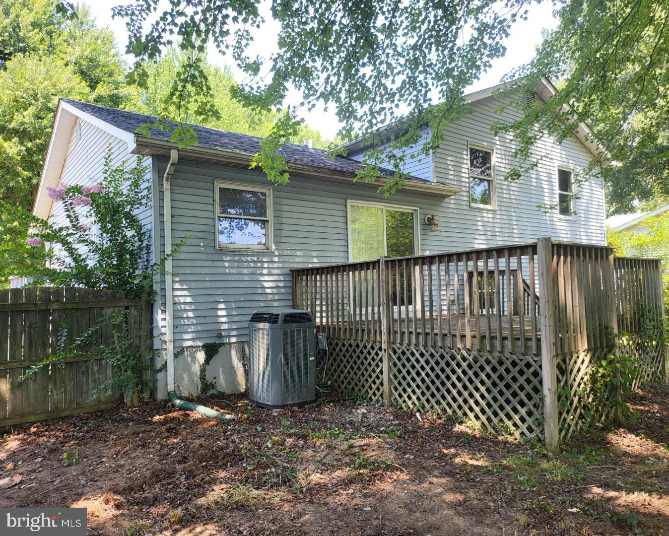 240 CEDAR AVENUE