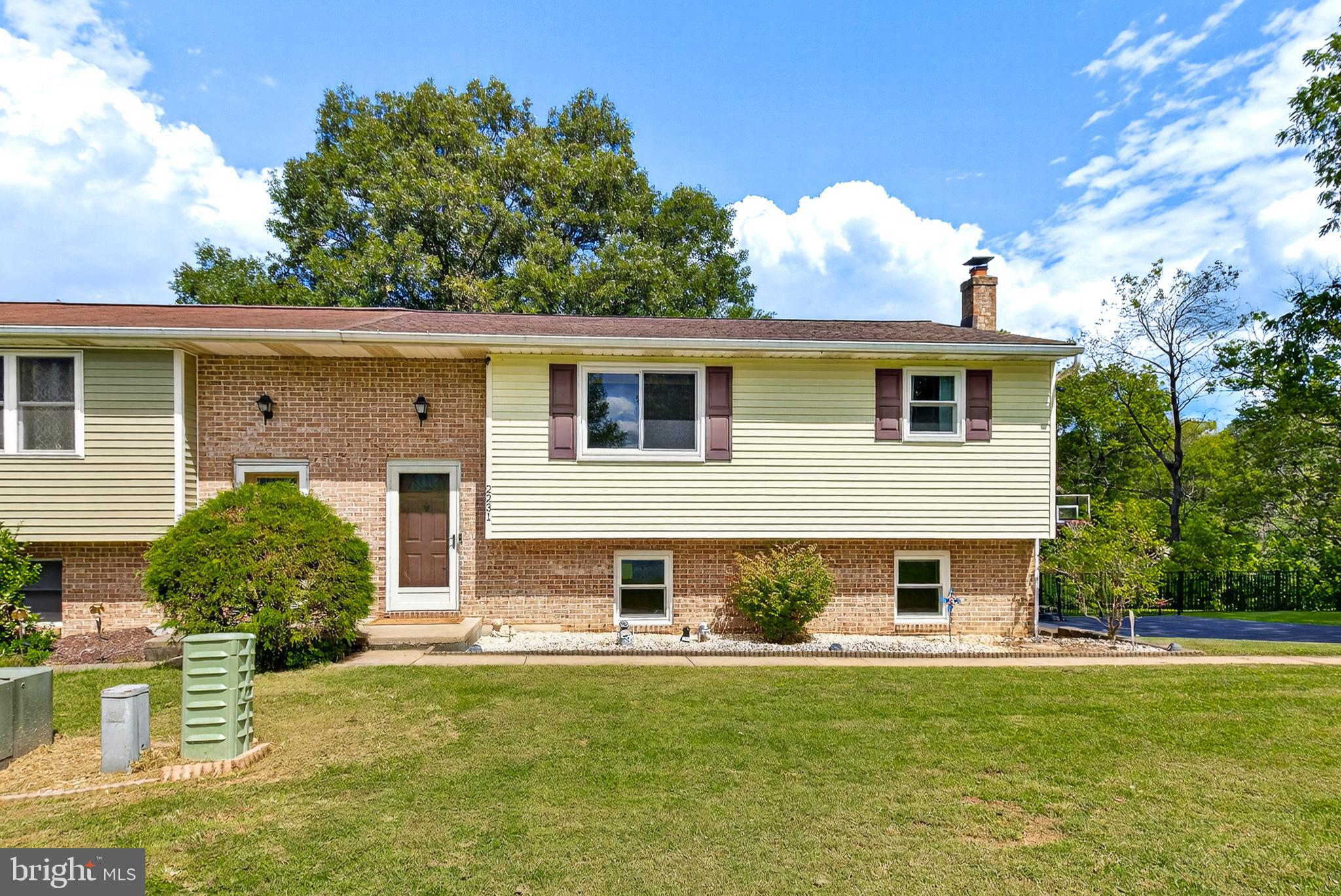 This adorable home is located in the Manheim Central School District, this semi-detached split-level home offers 2 bedrooms, 1.5 bathrooms, on a beautiful lot with scenic country views.
The main level features a bright living room, functional kitchen, two bedrooms, and a newly updated full bathroom. Downstairs, the finished lower level provides a versatile bonus living space - perfect for a family room, office, or recreational area - along with a convenient half bath and interior access to the attached garage.
Step outside to enjoy a brand-new fenced backyard, a large deck, and a generously sized shed for extra storage. The property backs up to farmland, offering peace, privacy, and gorgeous views. Additional updates include new windows and central air conditioning for year-round comfort.
Schedule your showing today, this home won't last long!