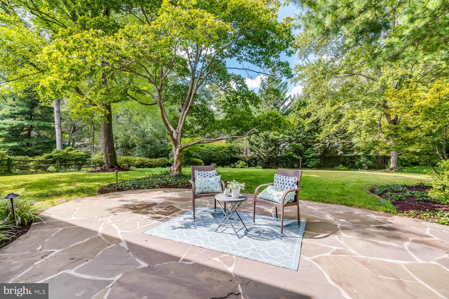 FLOWER VALLEY - Residential