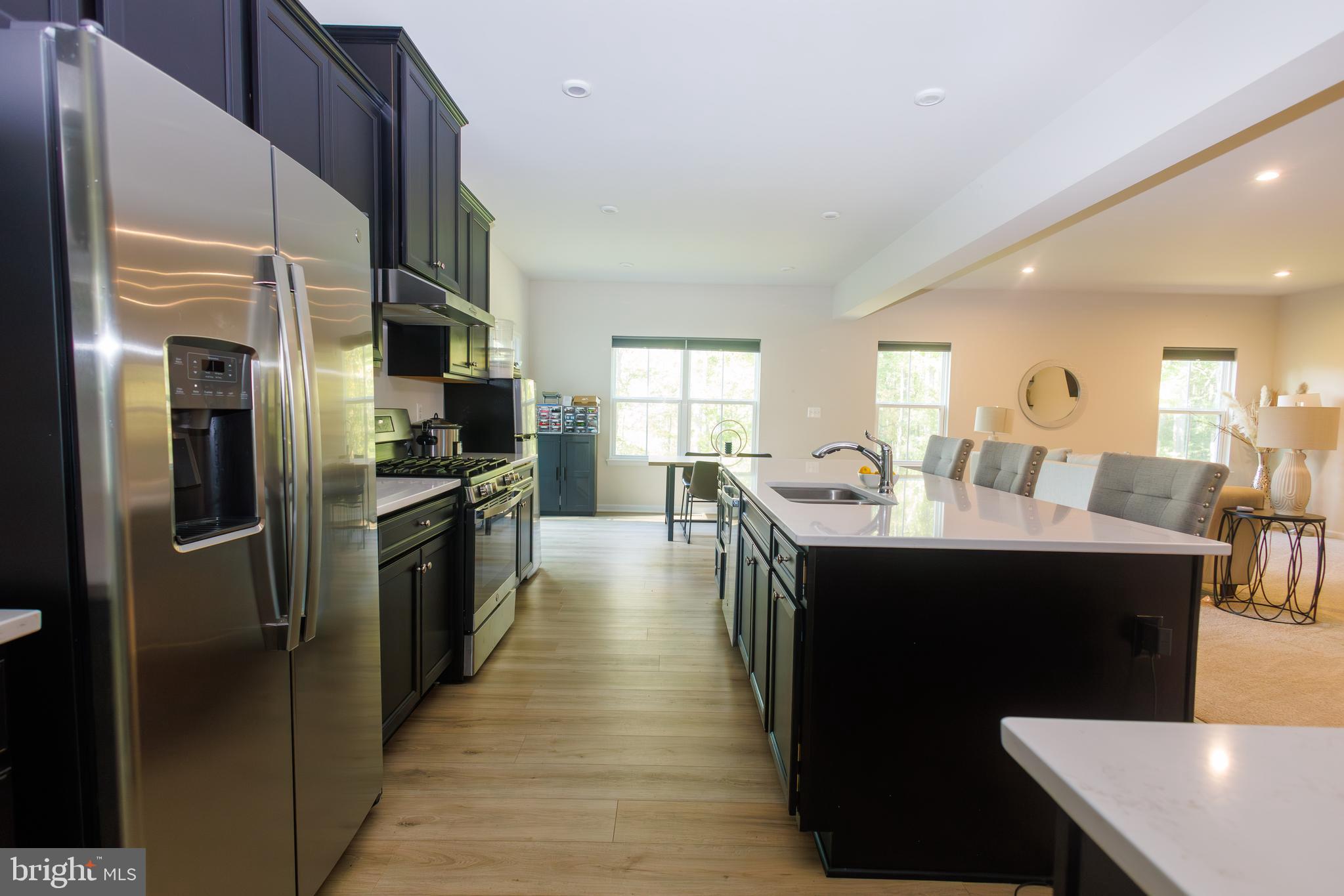 WOODBERRY MANOR - Residential