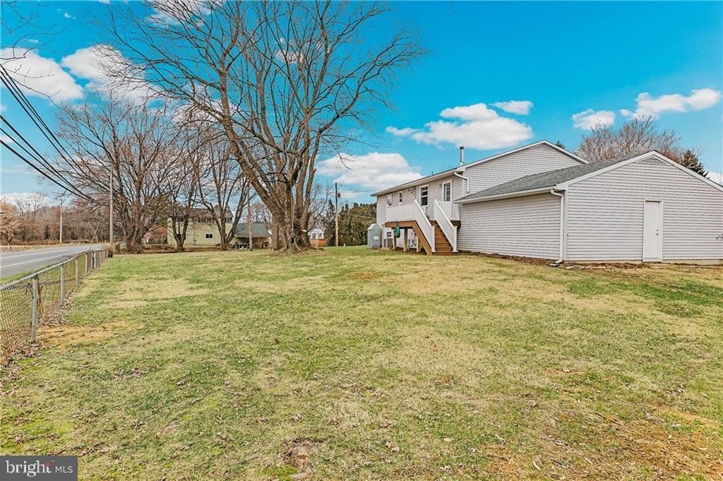 ANCIENT OAK WEST - Residential