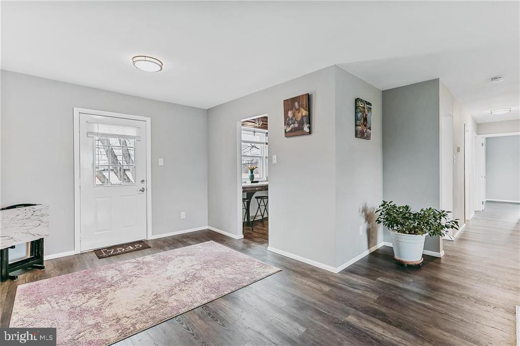 ANCIENT OAK WEST - Residential