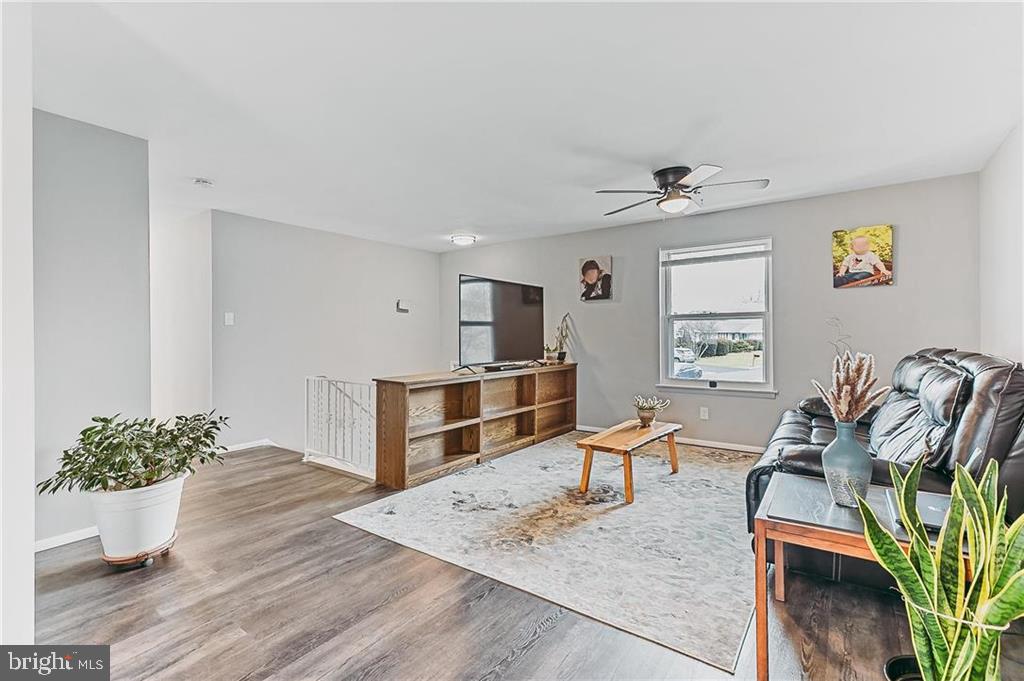 ANCIENT OAK WEST - Residential