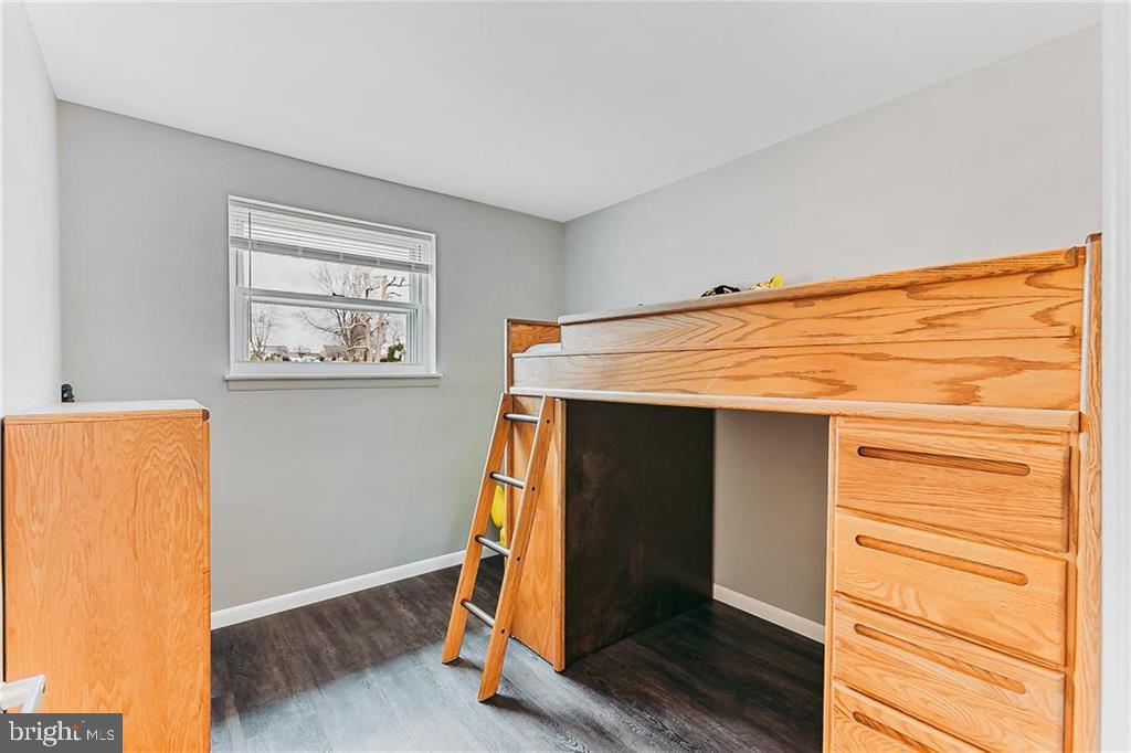 ANCIENT OAK WEST - Residential