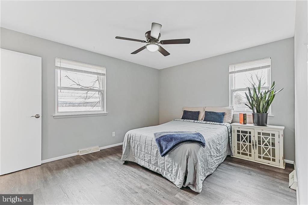 ANCIENT OAK WEST - Residential