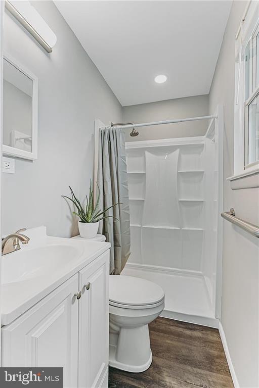 ANCIENT OAK WEST - Residential