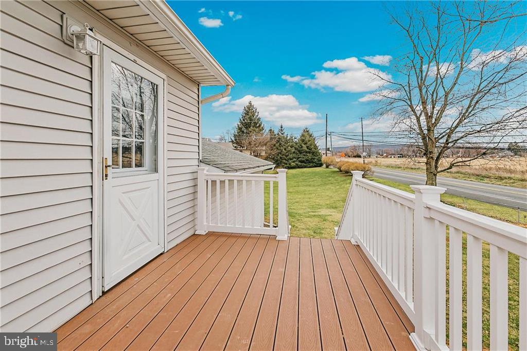 ANCIENT OAK WEST - Residential