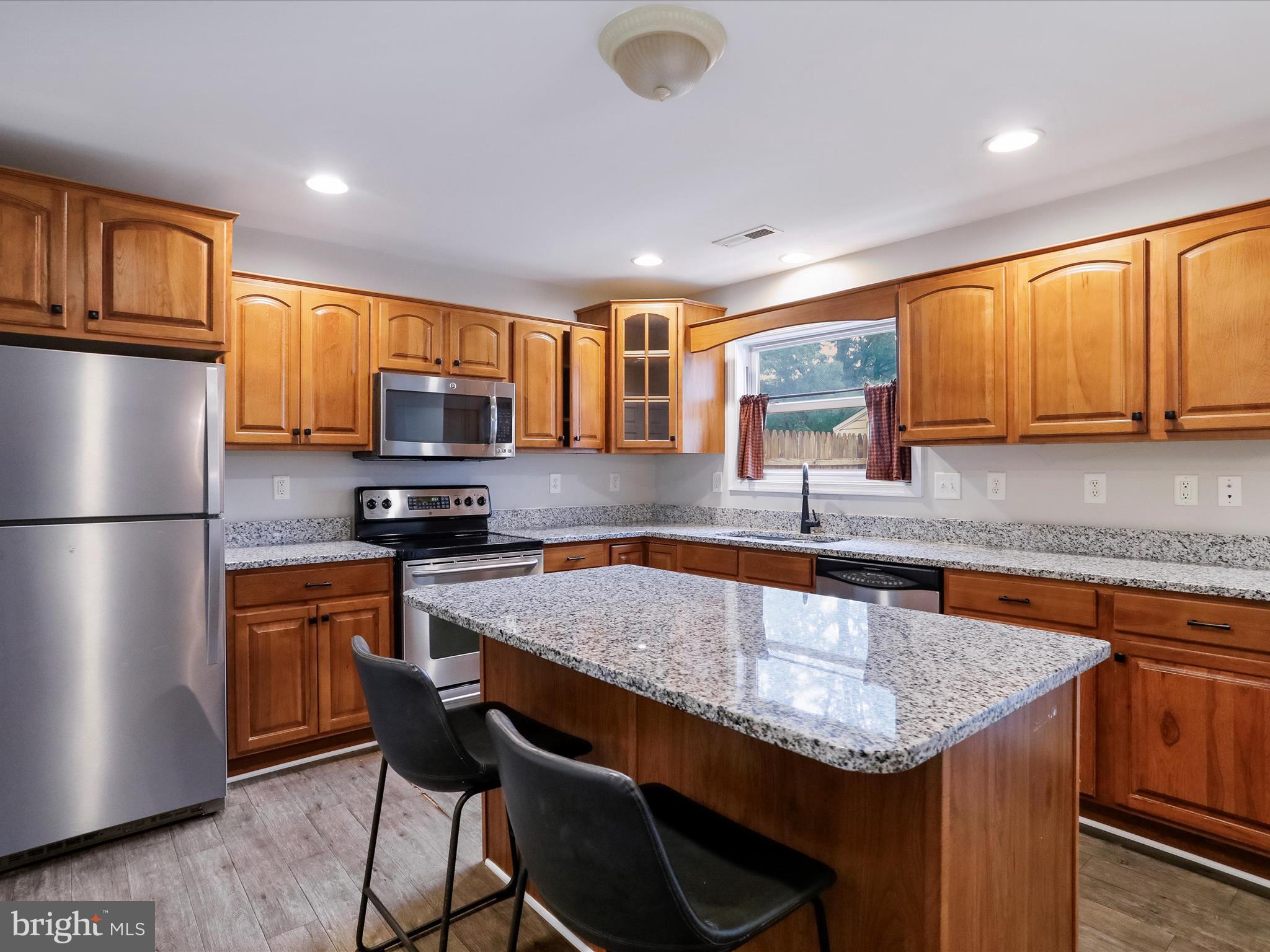 LOCUST HILL - Residential