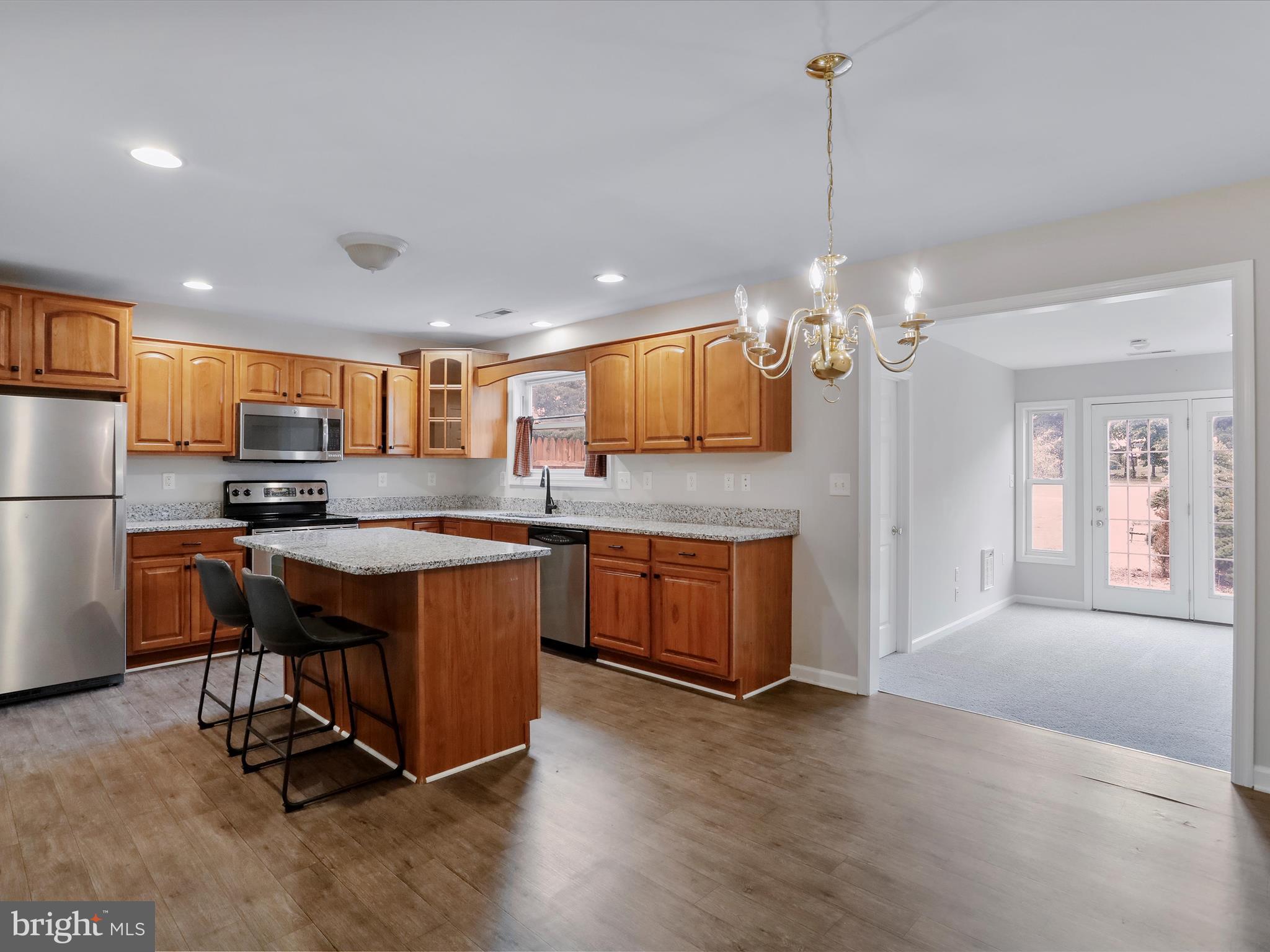 LOCUST HILL - Residential