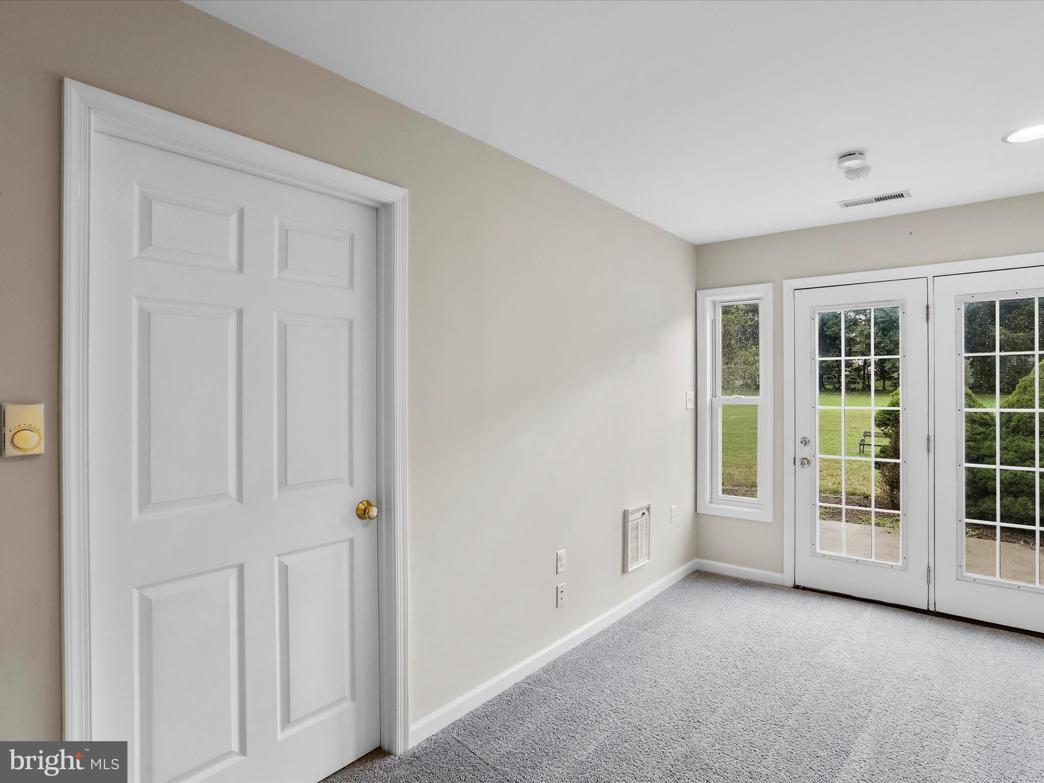 LOCUST HILL - Residential