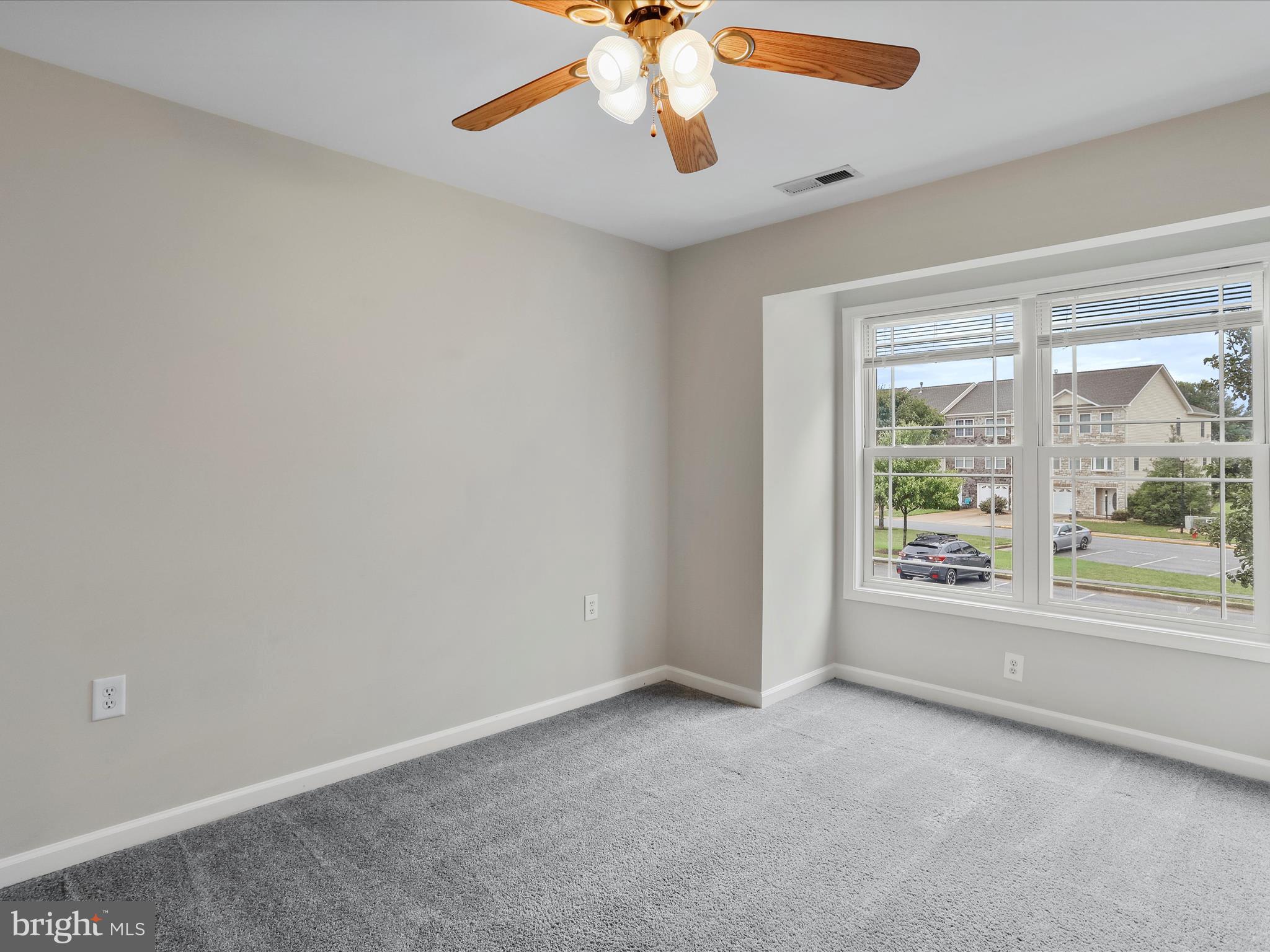 LOCUST HILL - Residential