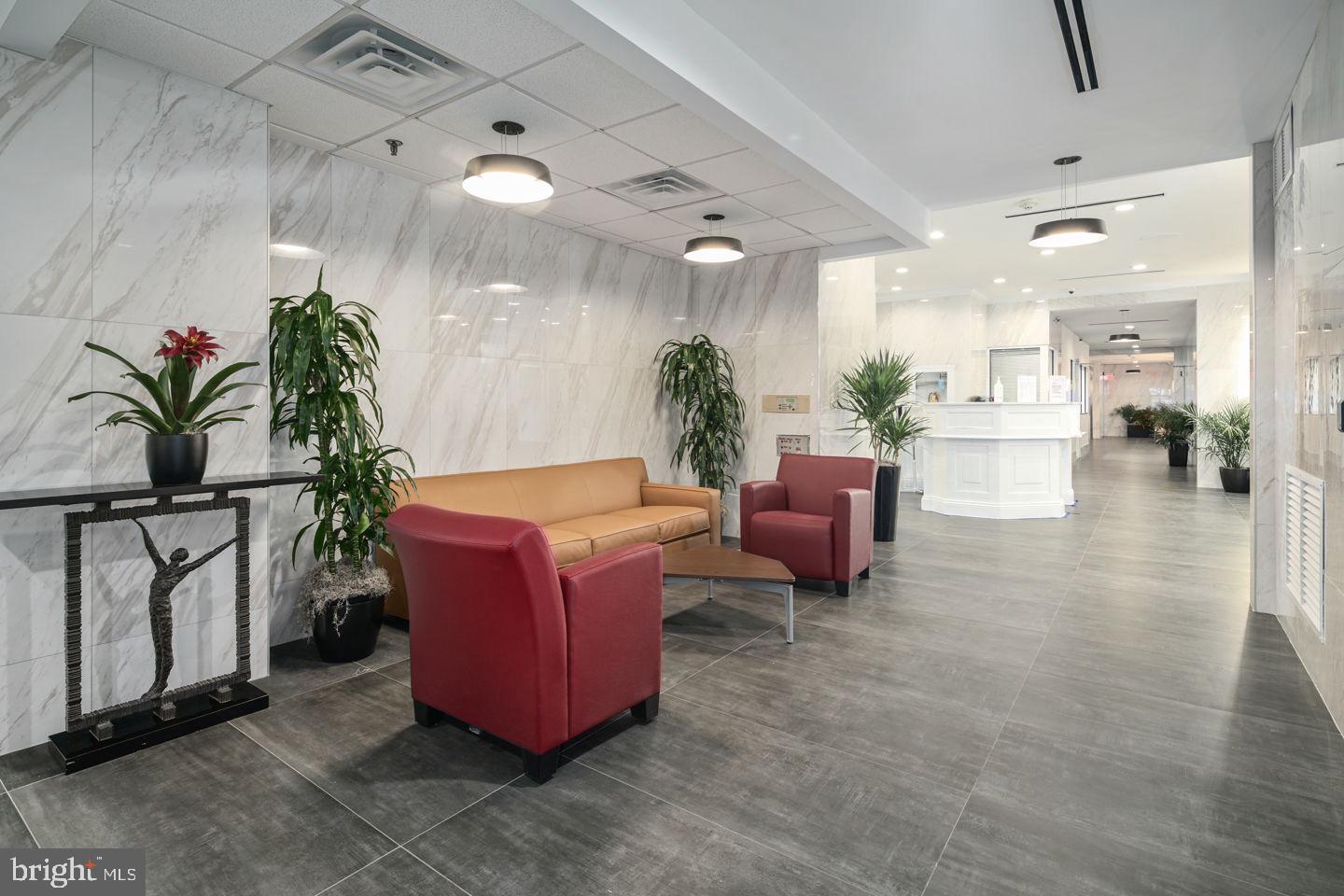 2101 CHESTNUT STREET 17 1711