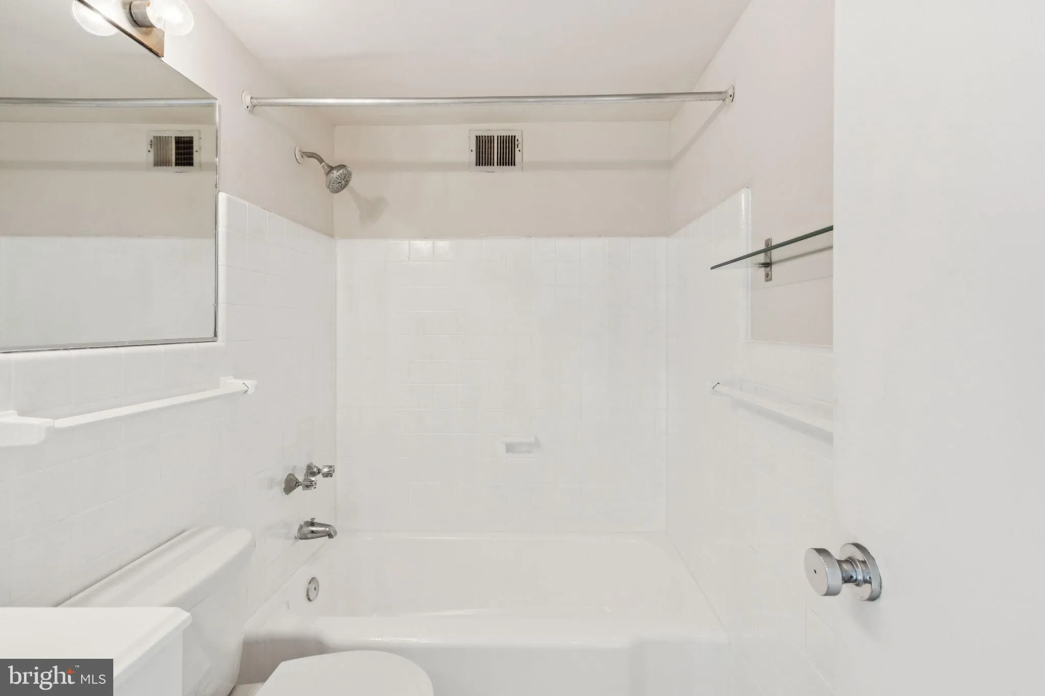 Philadelphia, Pennsylvania 19103, United States, 1 Bedroom Bedrooms, ,1 BathroomBathrooms,Residential,Coming Soon,179111