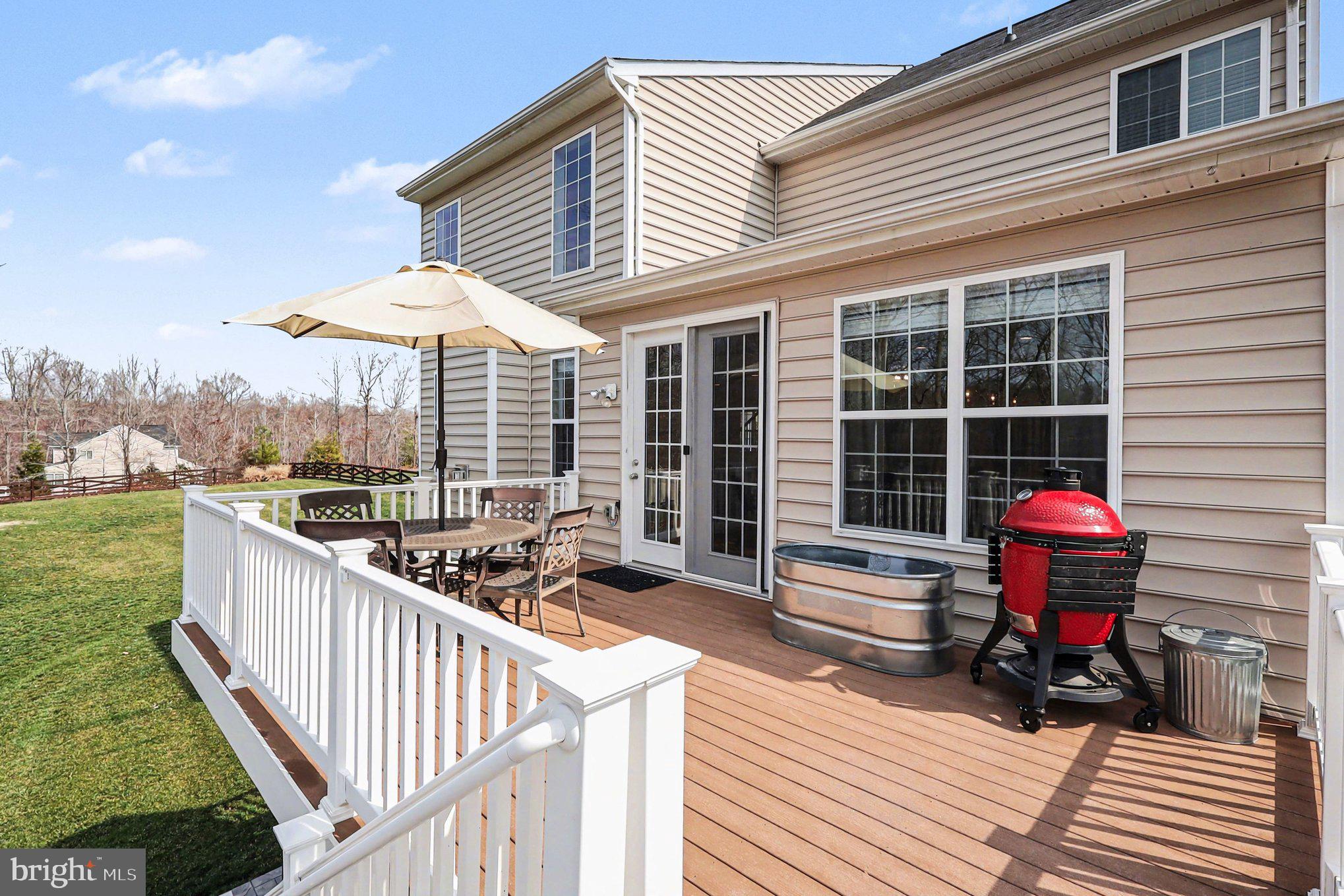 LEELAND STATION - Residential