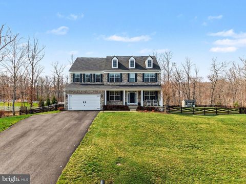 245 PERTH DRIVE FREDERICKSBURG VA 22405