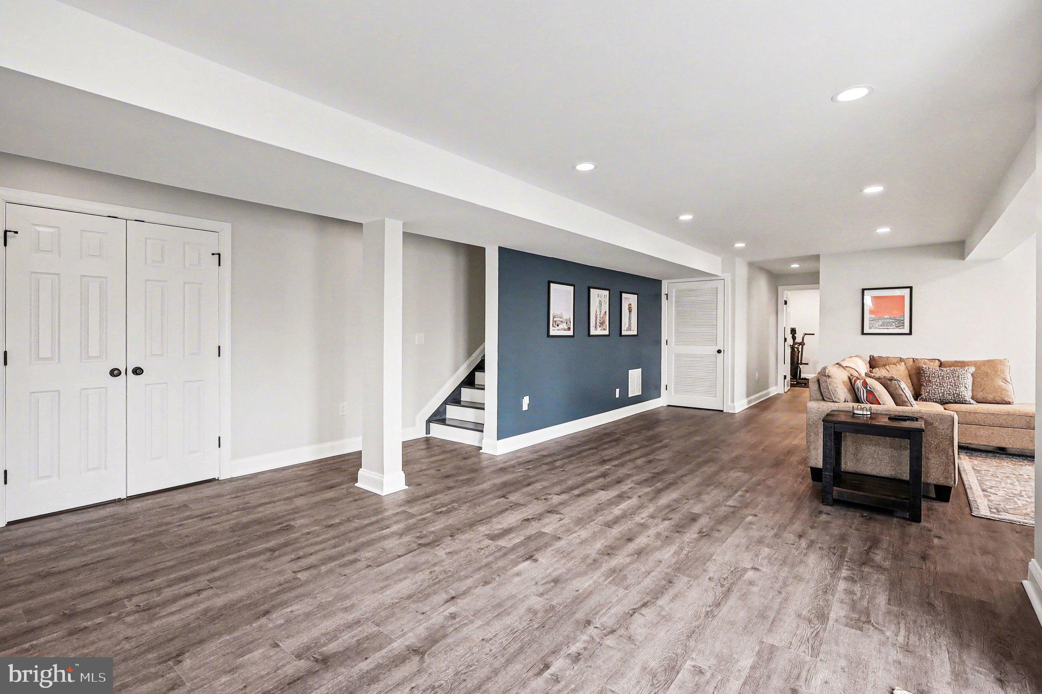 LEELAND STATION - Residential