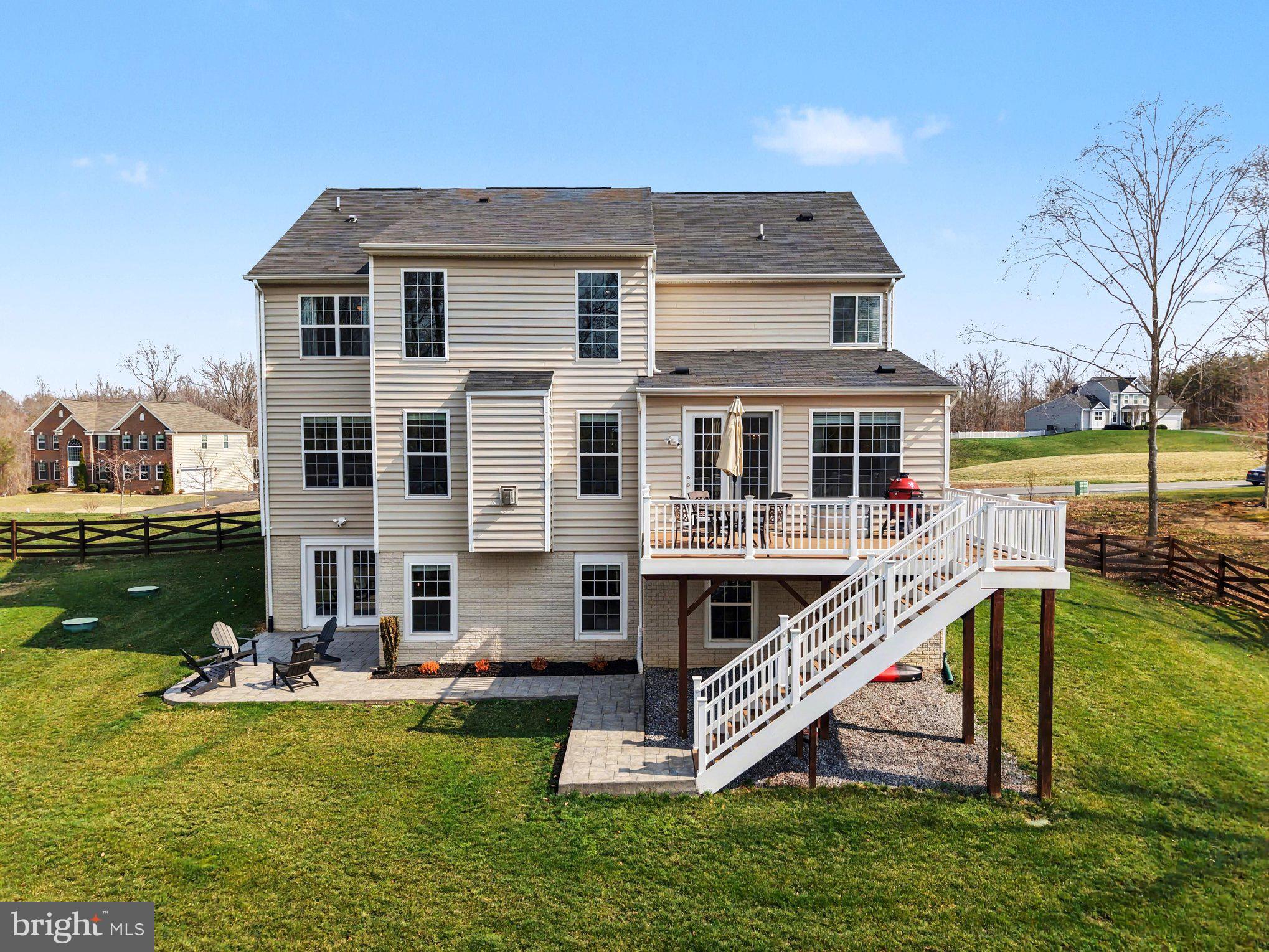 LEELAND STATION - Residential