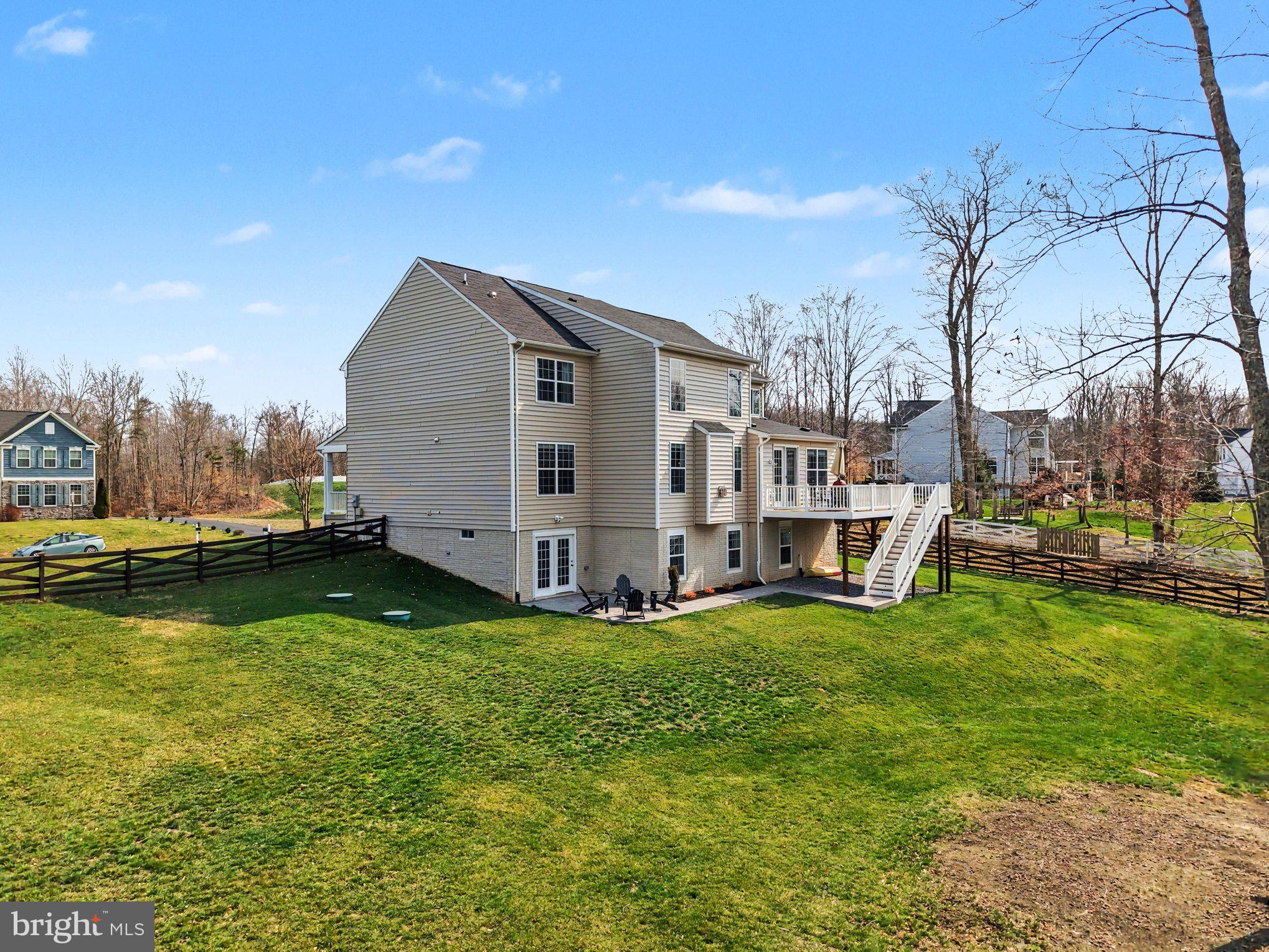 LEELAND STATION - Residential