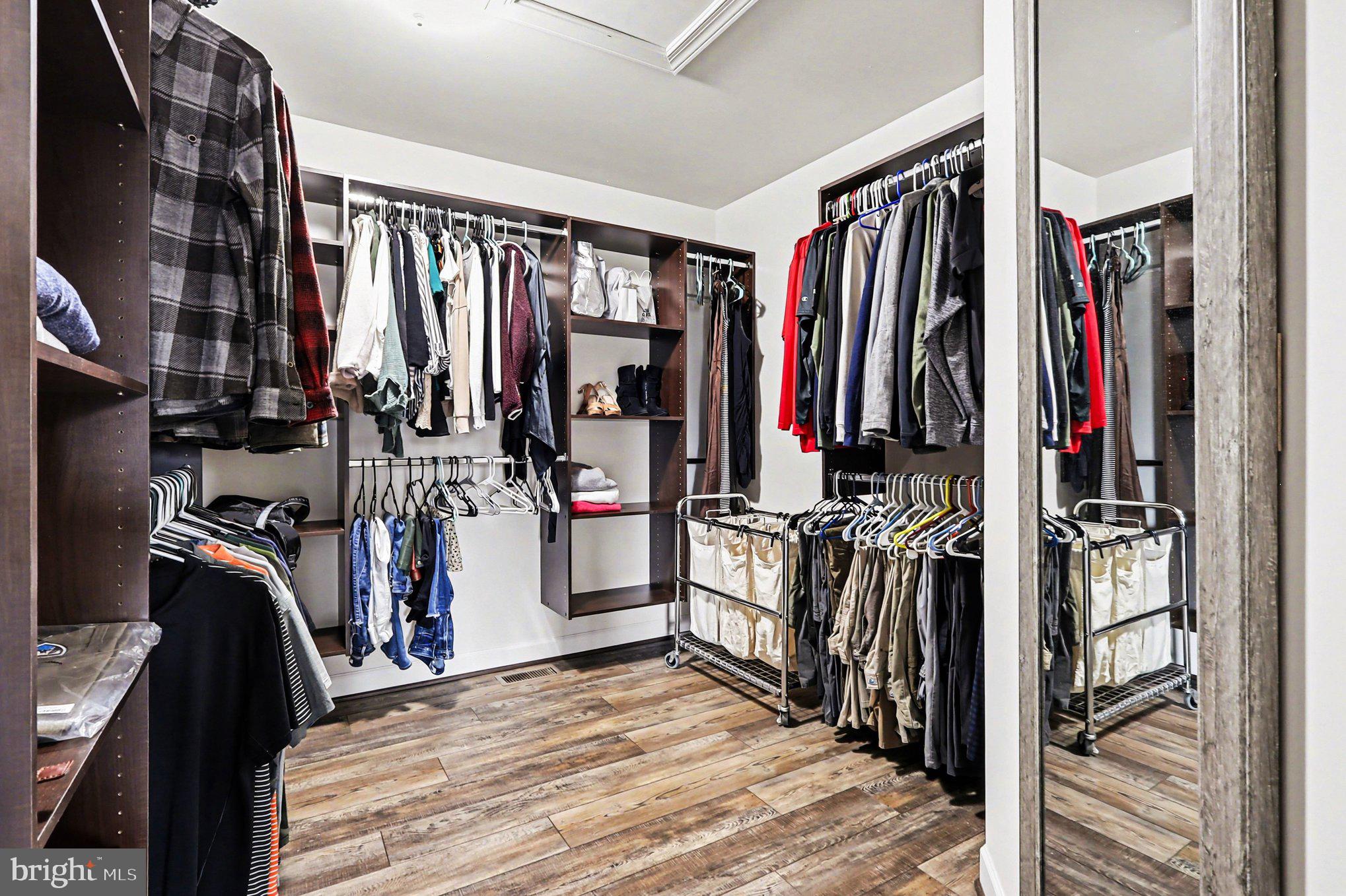 LEELAND STATION - Residential