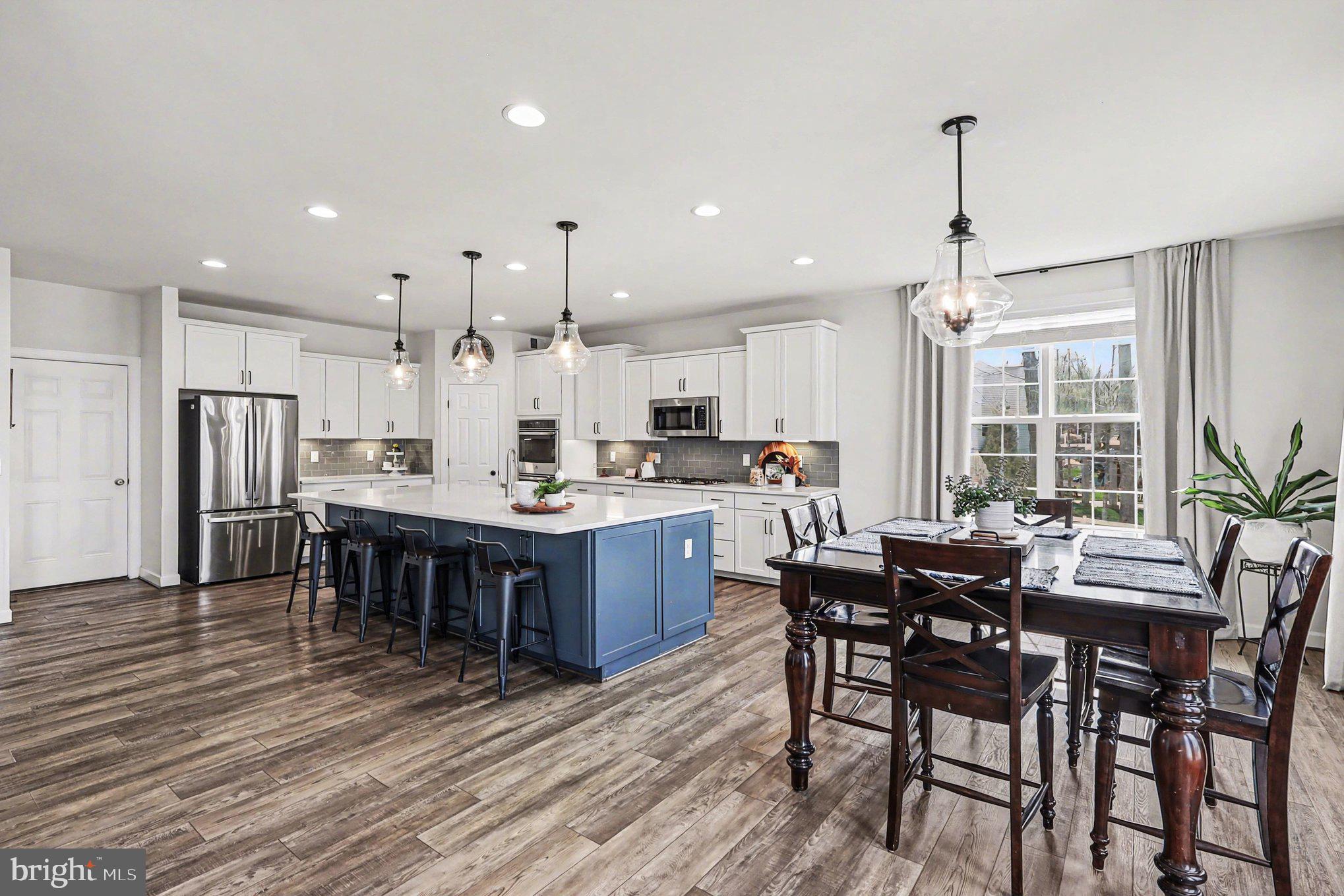 LEELAND STATION - Residential