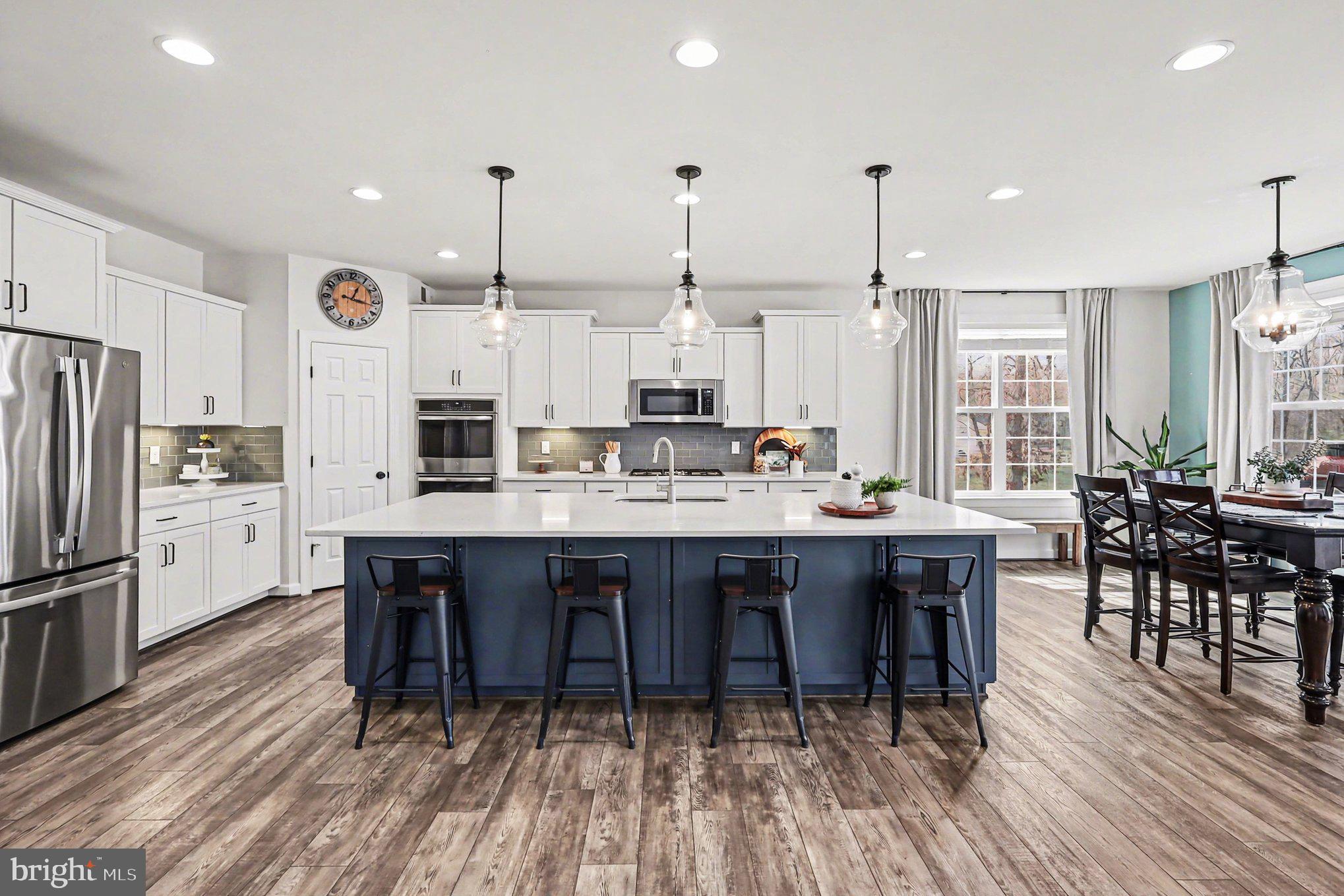 LEELAND STATION - Residential