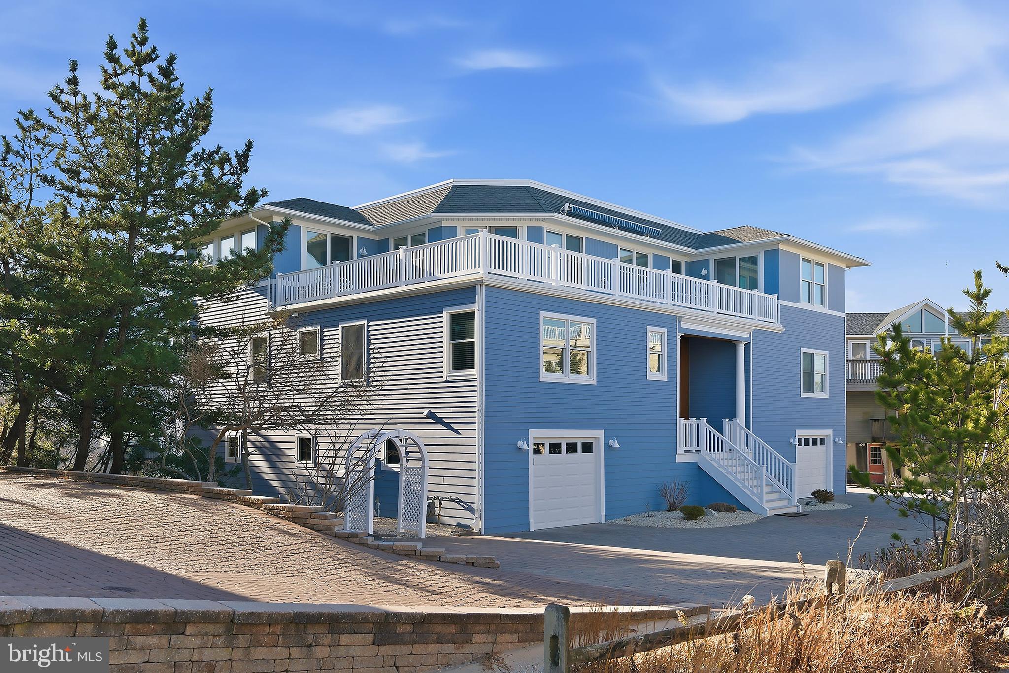 1049 LONG BEACH BOULEVARD B