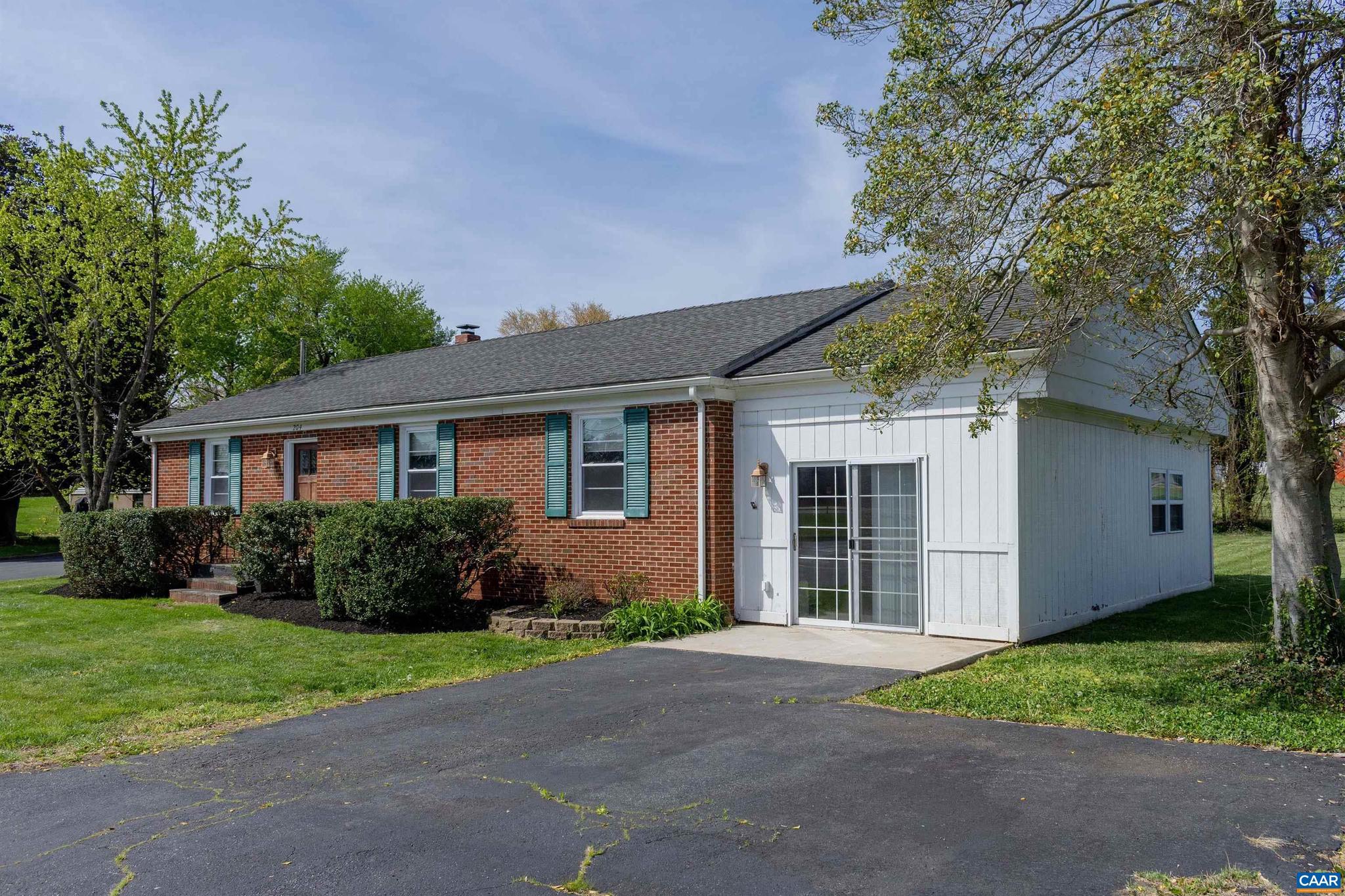 MARSHALL TERRACE - Residential