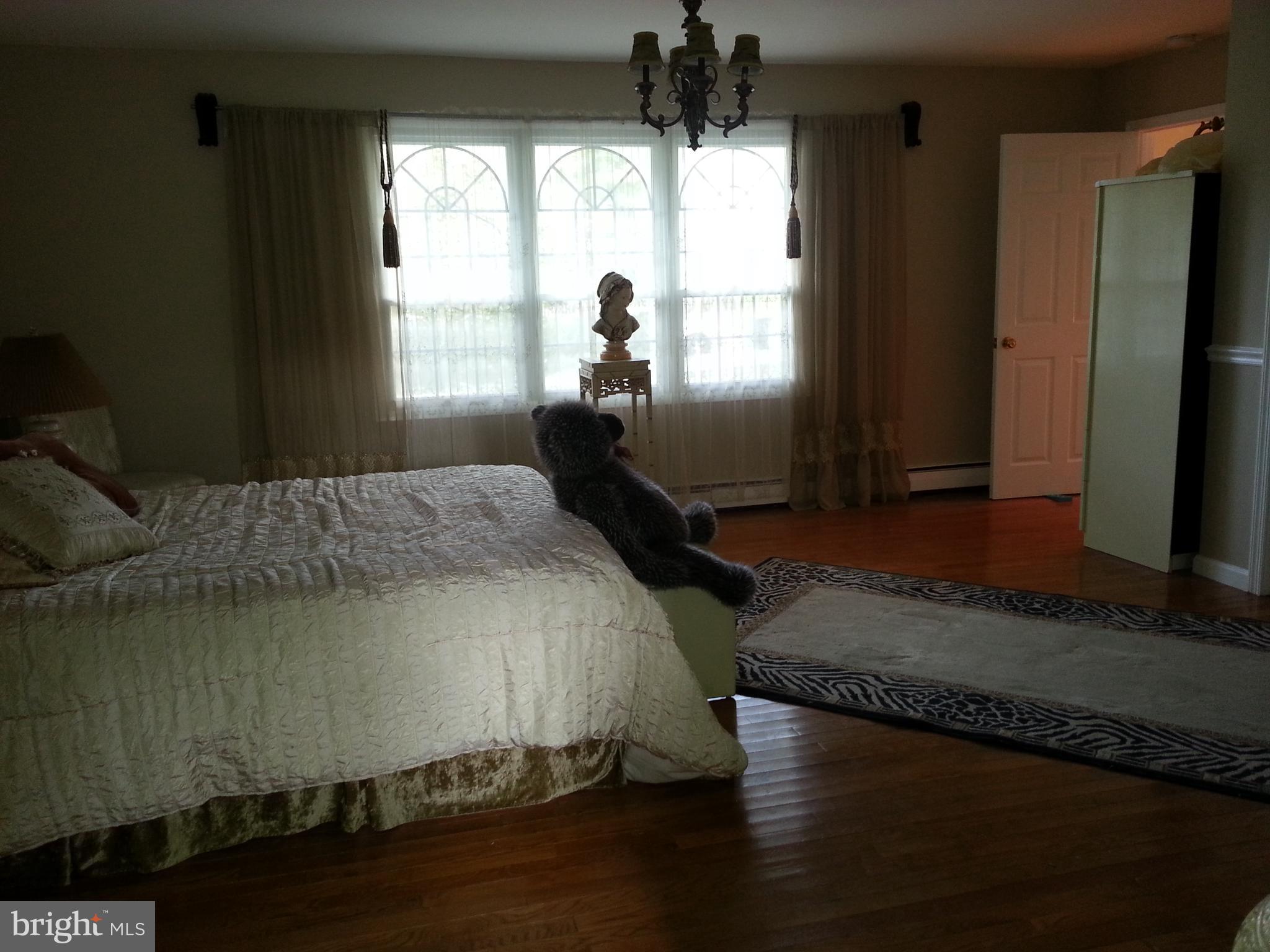 ROBIN GLEN - Residential