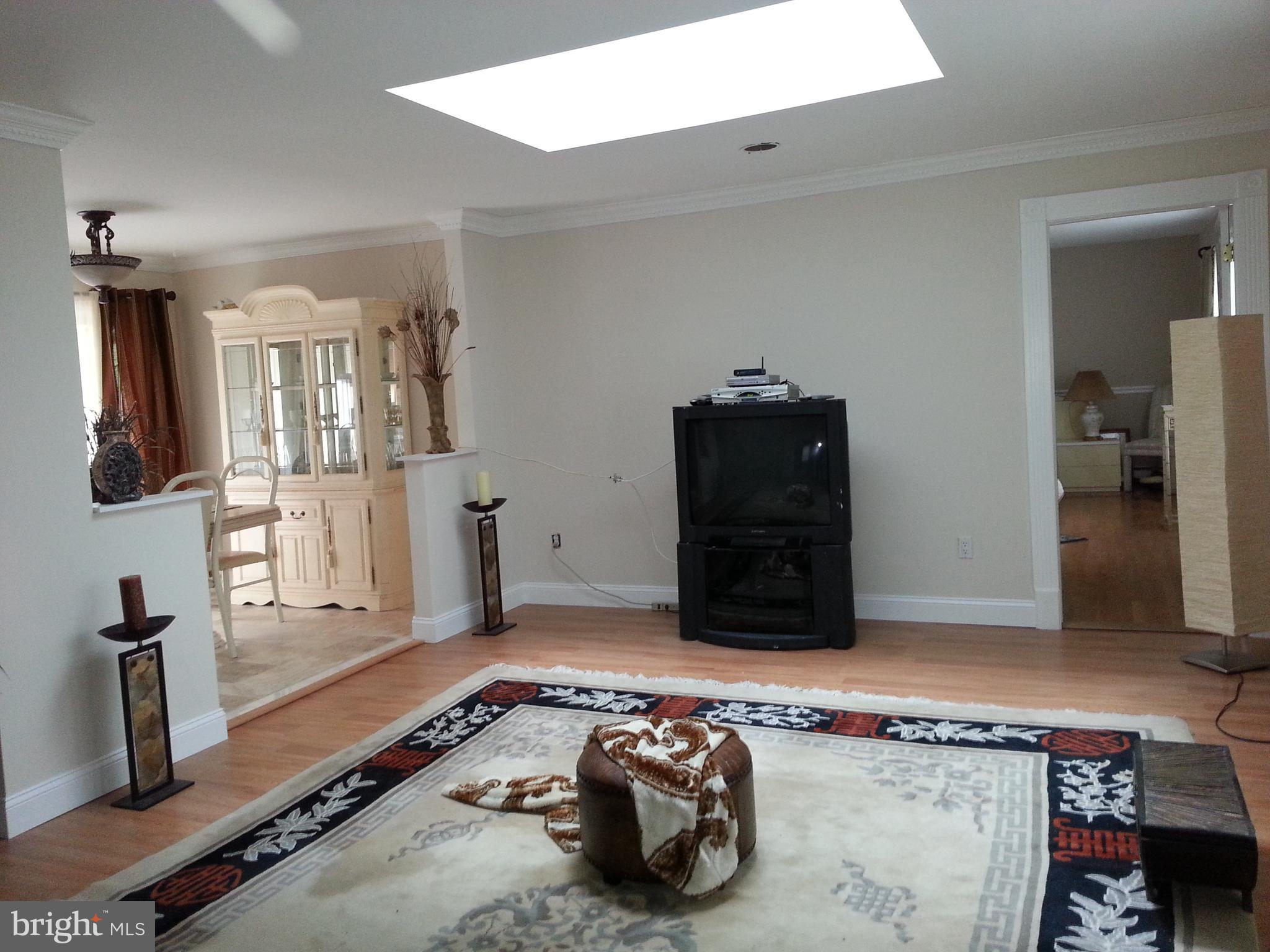 ROBIN GLEN - Residential