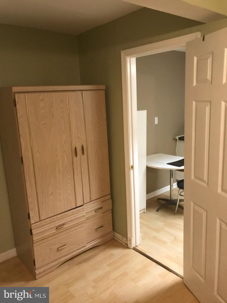 ROBIN GLEN - Residential