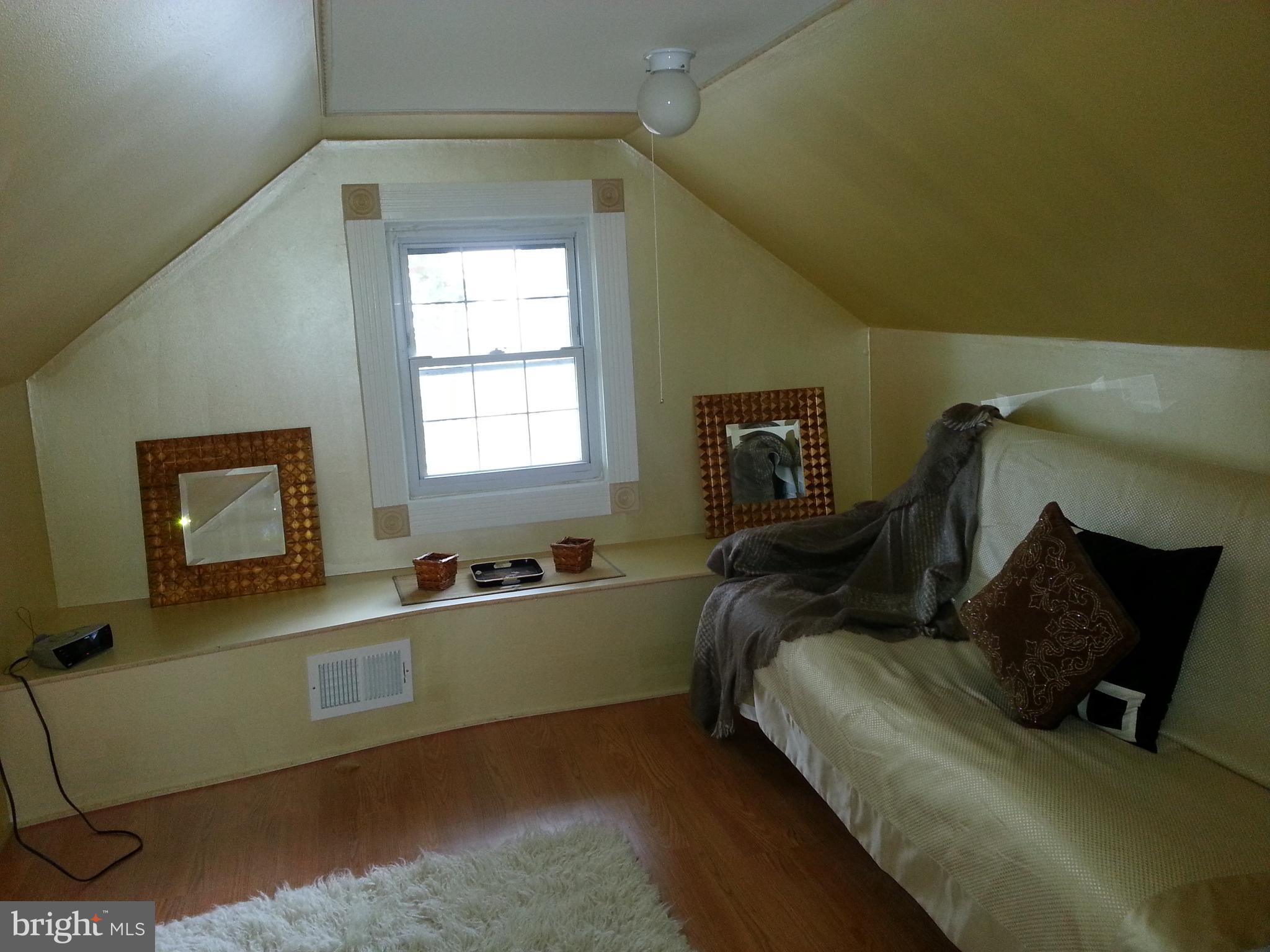 ROBIN GLEN - Residential