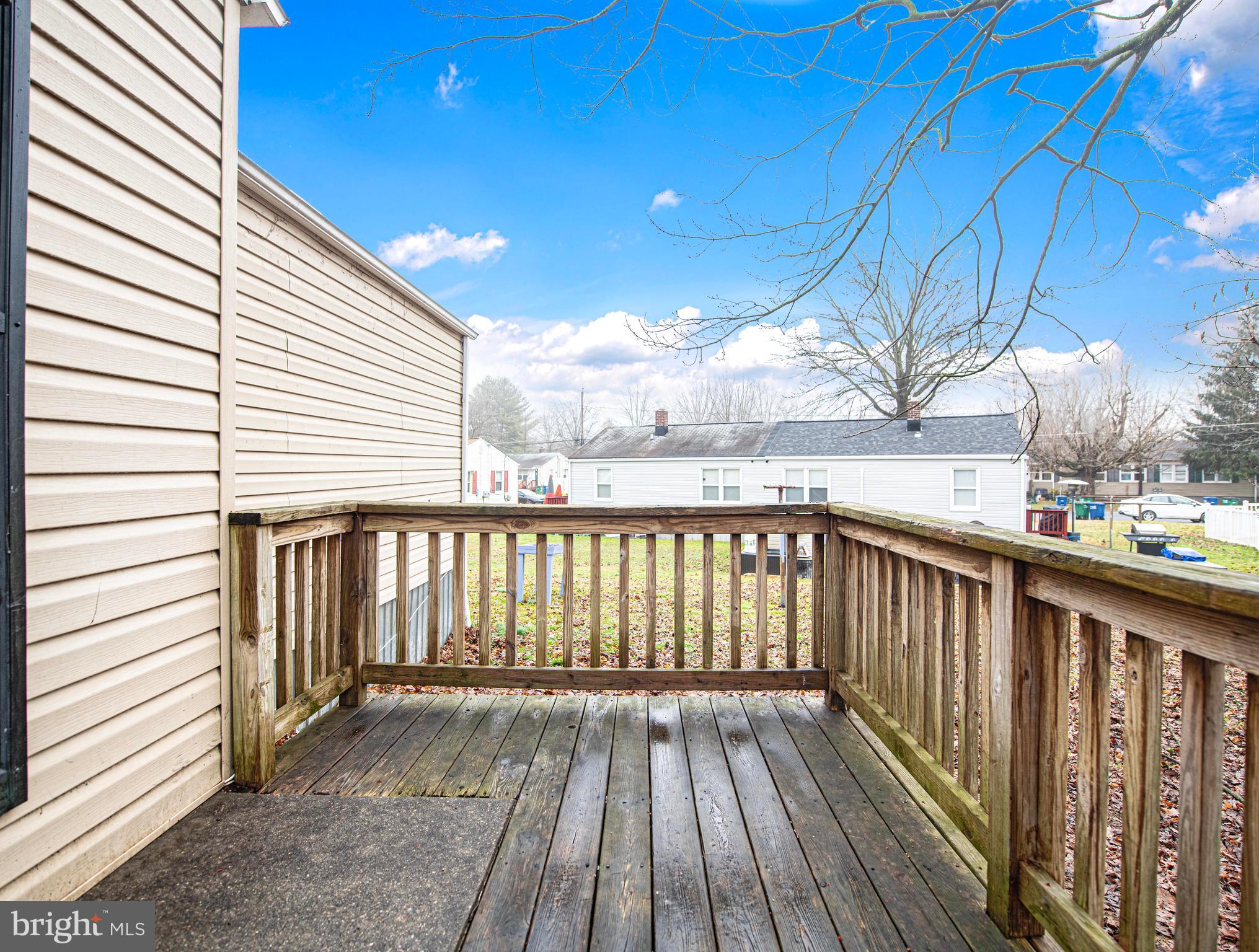 SWAN MEADOWS - Residential