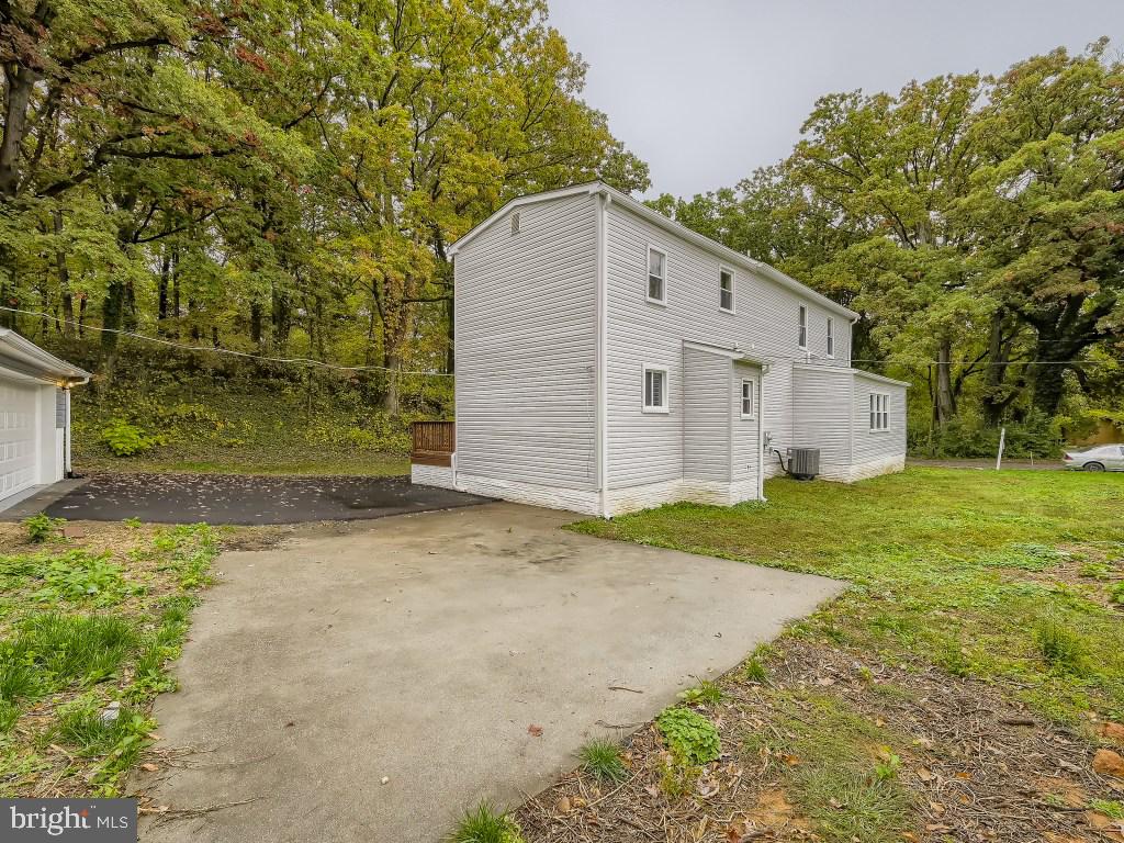 LANDSDOWNE - Residential