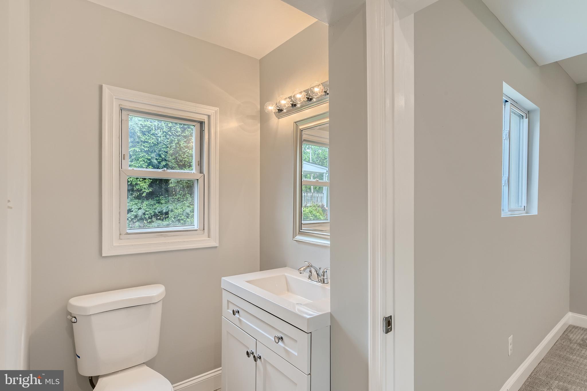 LANDSDOWNE - Residential