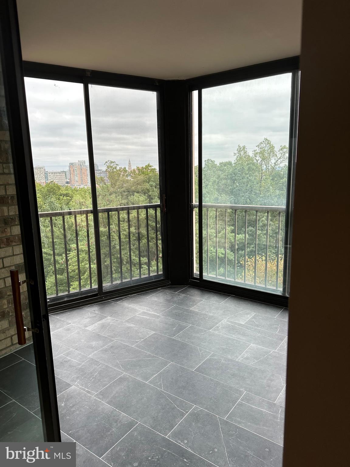 MONTEBELLO CONDO - Residential Lease