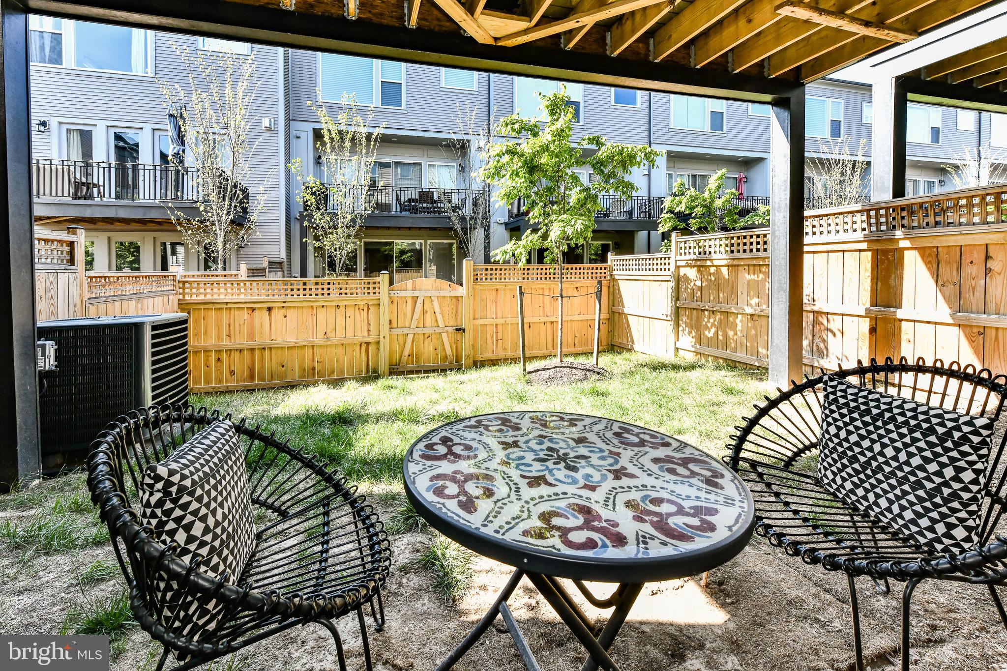 BRAMBLETON TOWN CENTER - Residential Lease