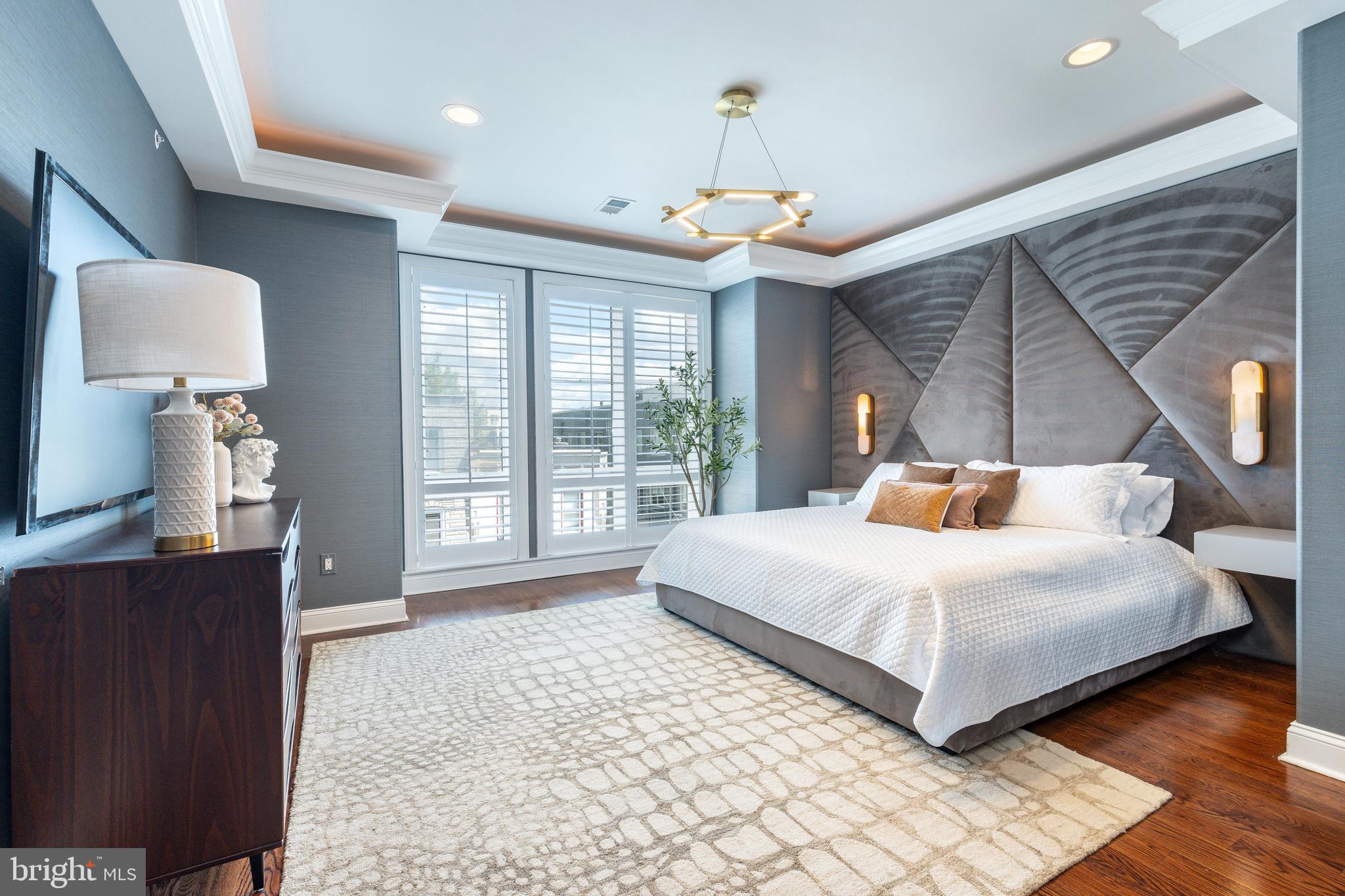 GRADUATE HOSPITAL - Residential