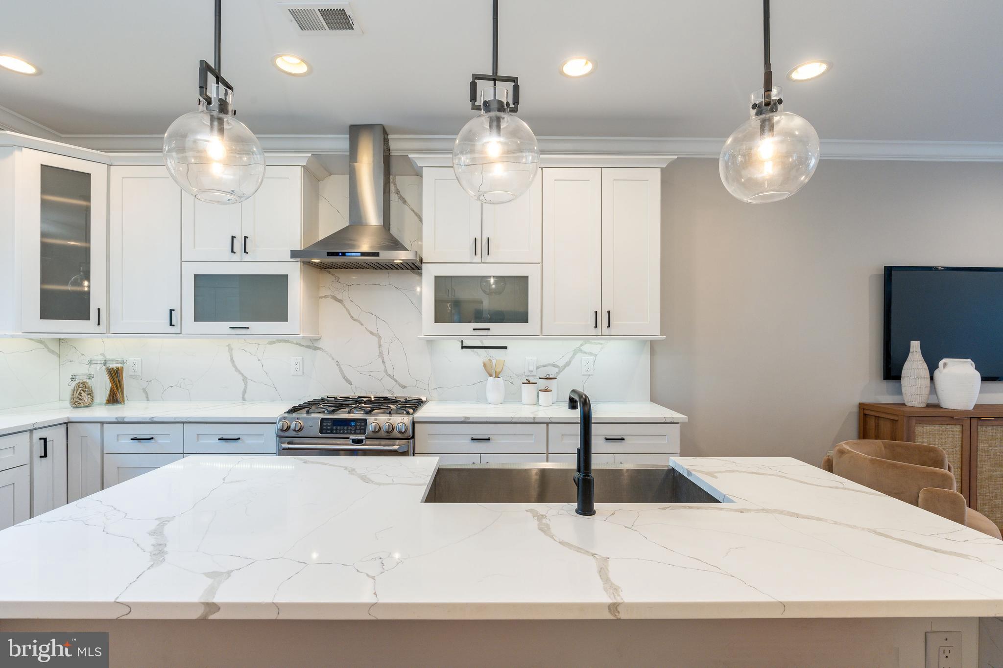 GRADUATE HOSPITAL - Residential