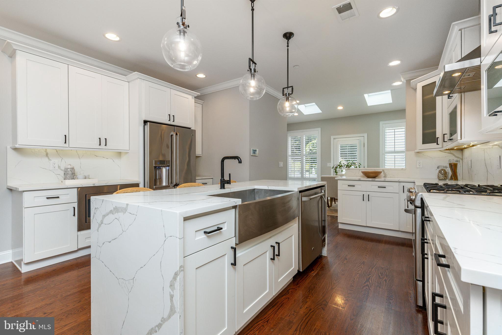 GRADUATE HOSPITAL - Residential