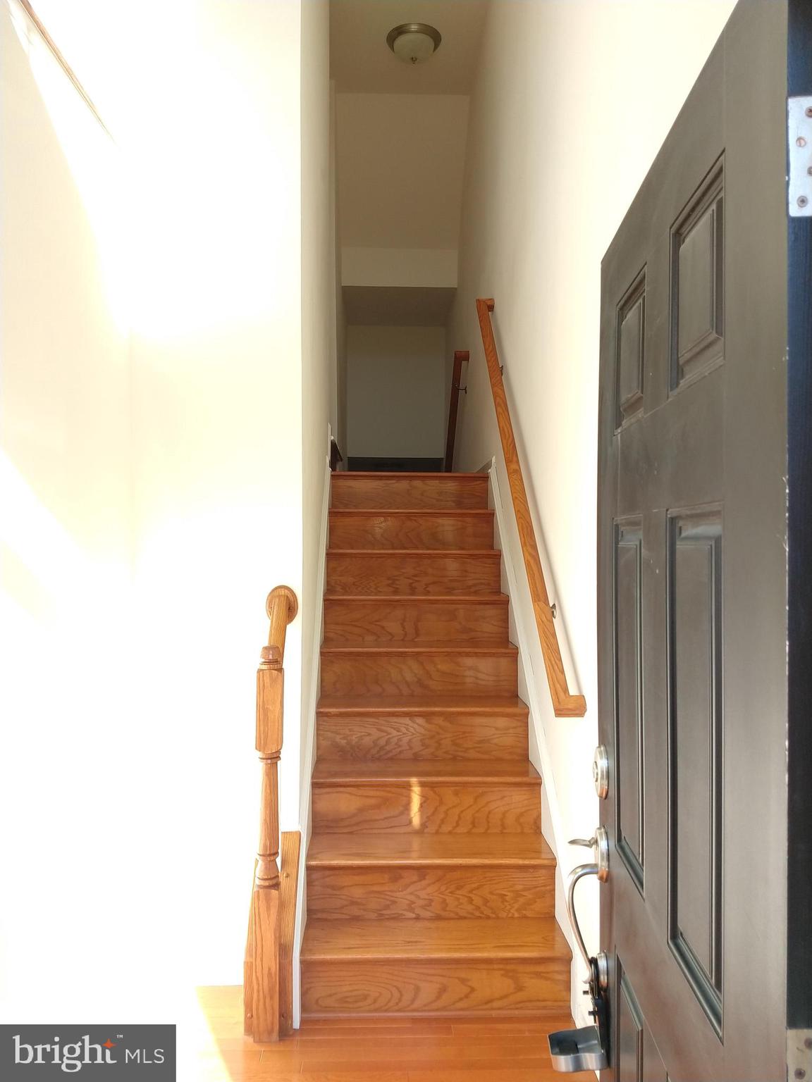 LOUDOUN VALLEY ESTATES 2 - Residential Lease