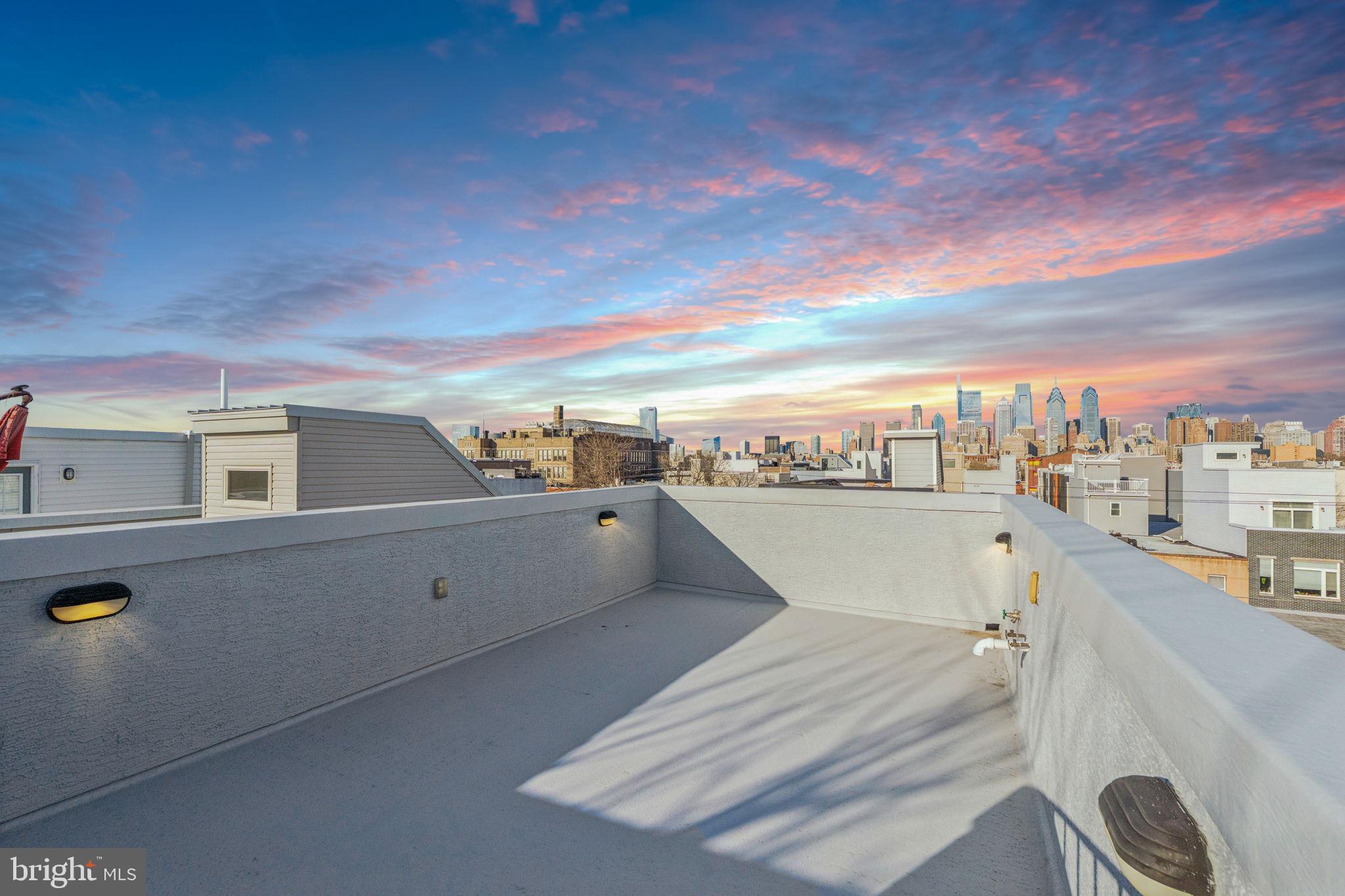 POINT BREEZE - Residential