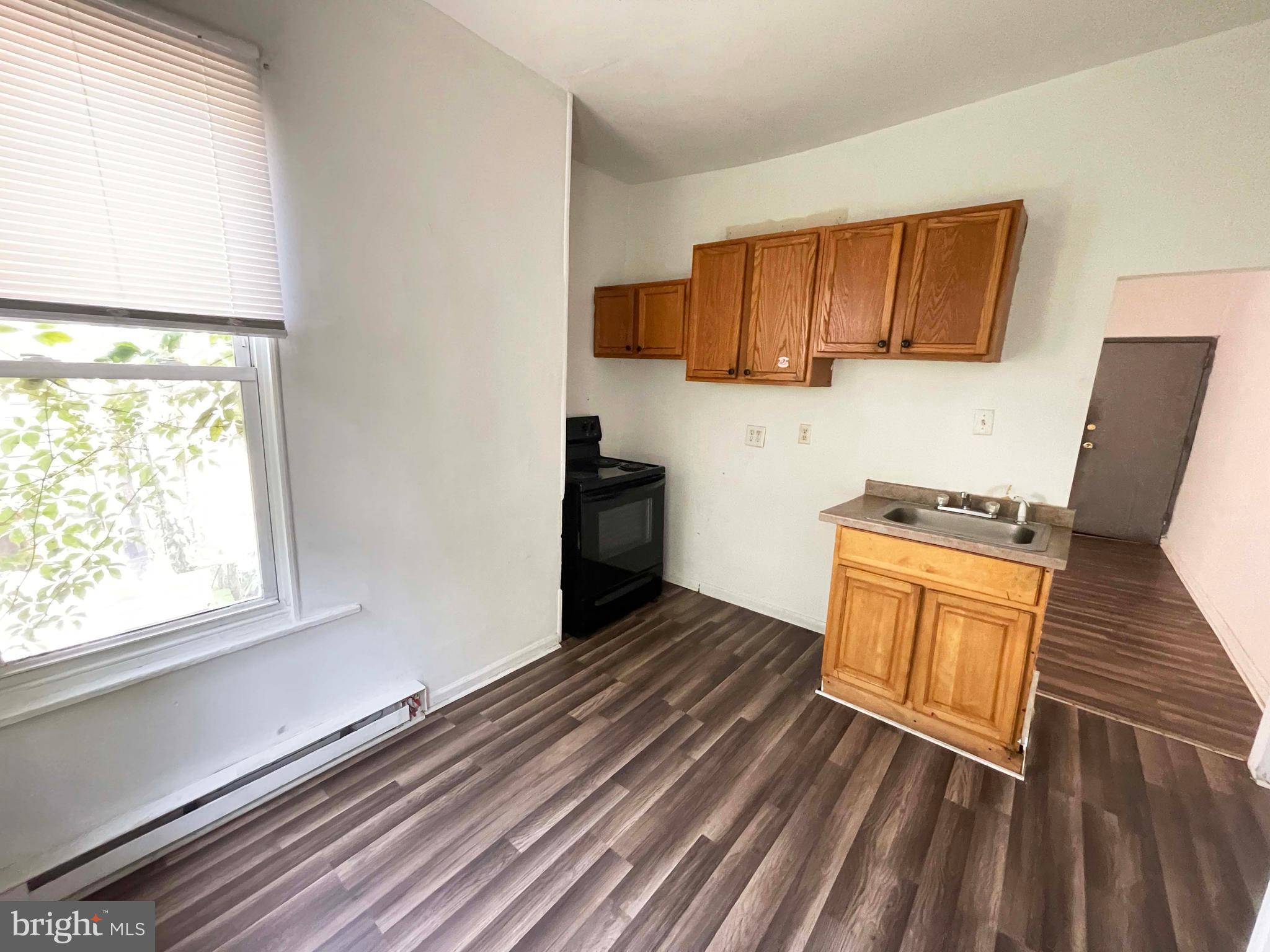 KENSINGTON - Residential Lease