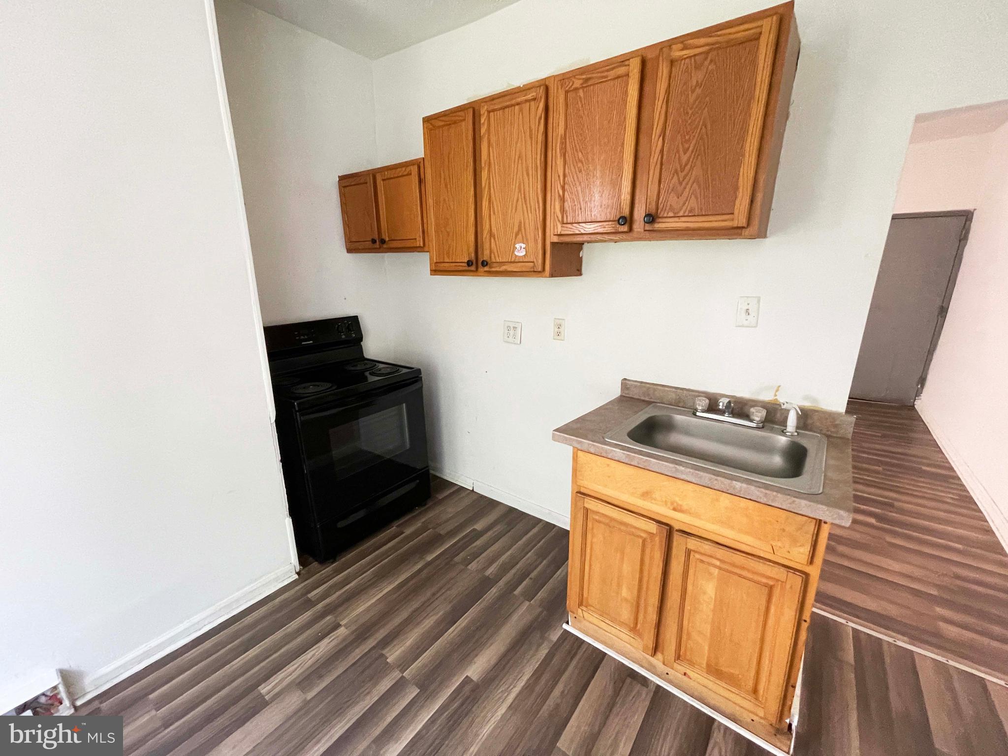 KENSINGTON - Residential Lease