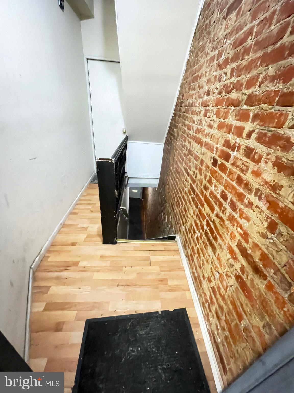 KENSINGTON - Residential Lease