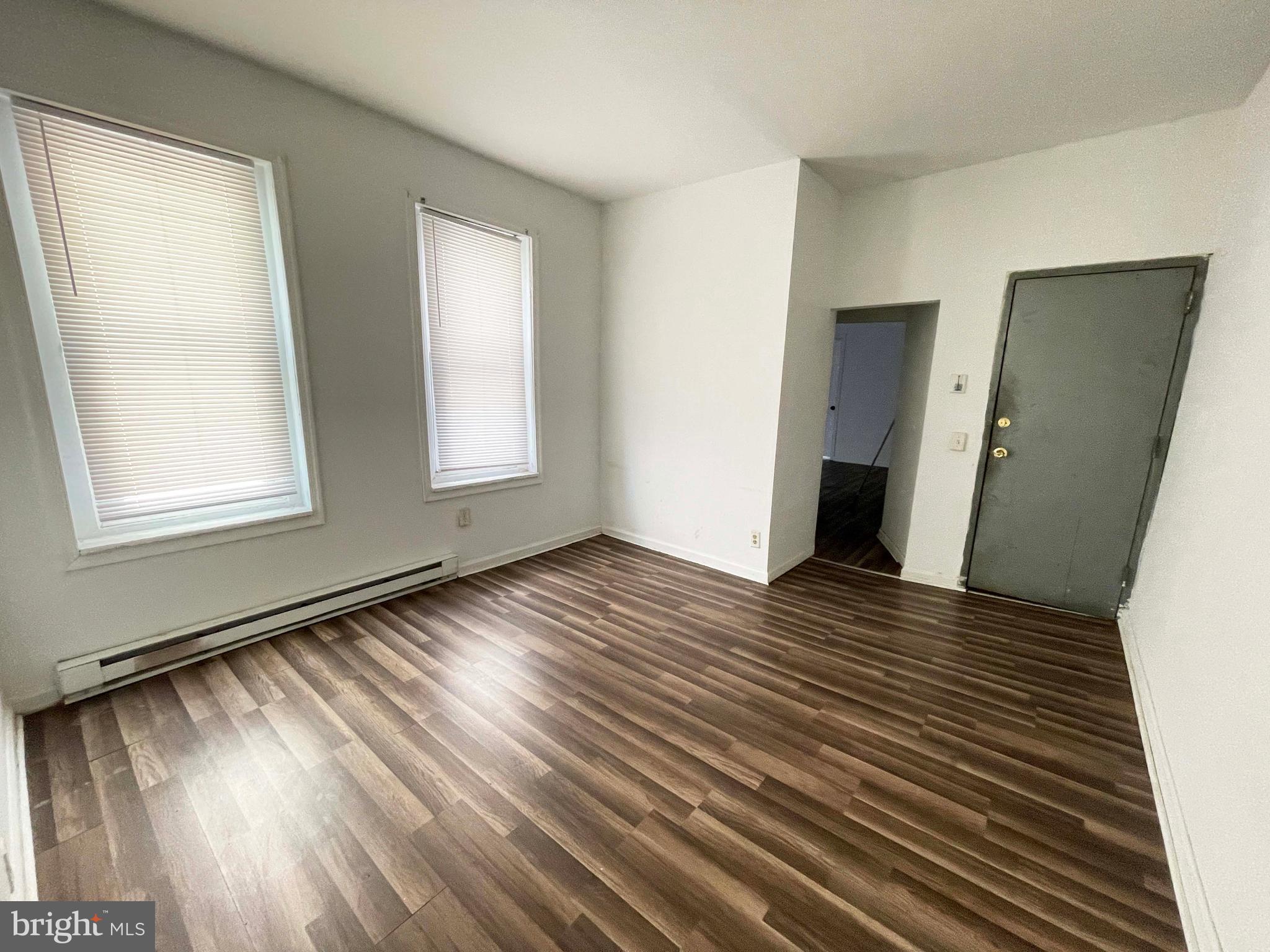 KENSINGTON - Residential Lease